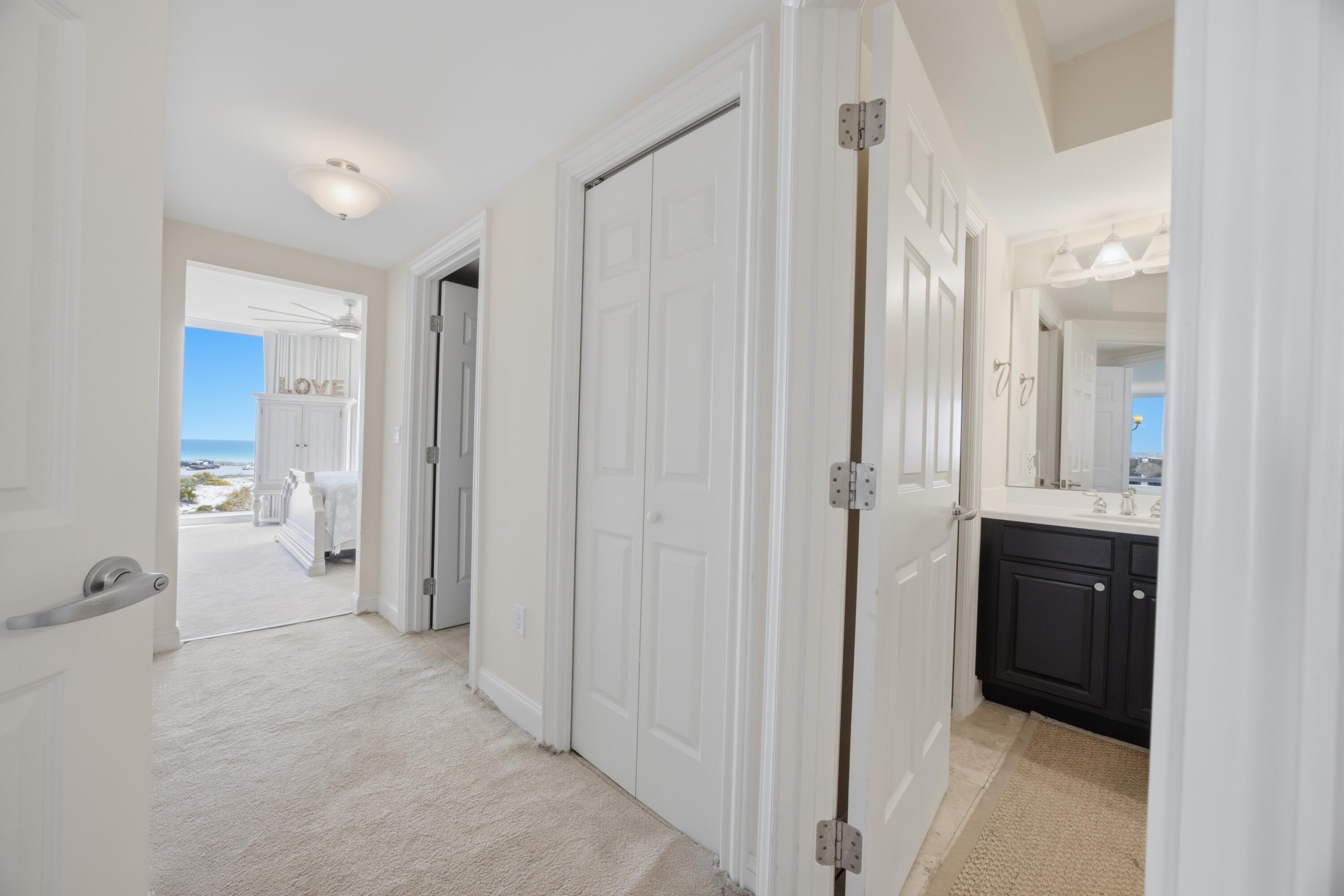 SILVER SHELLS BEACH RESORT - Residential