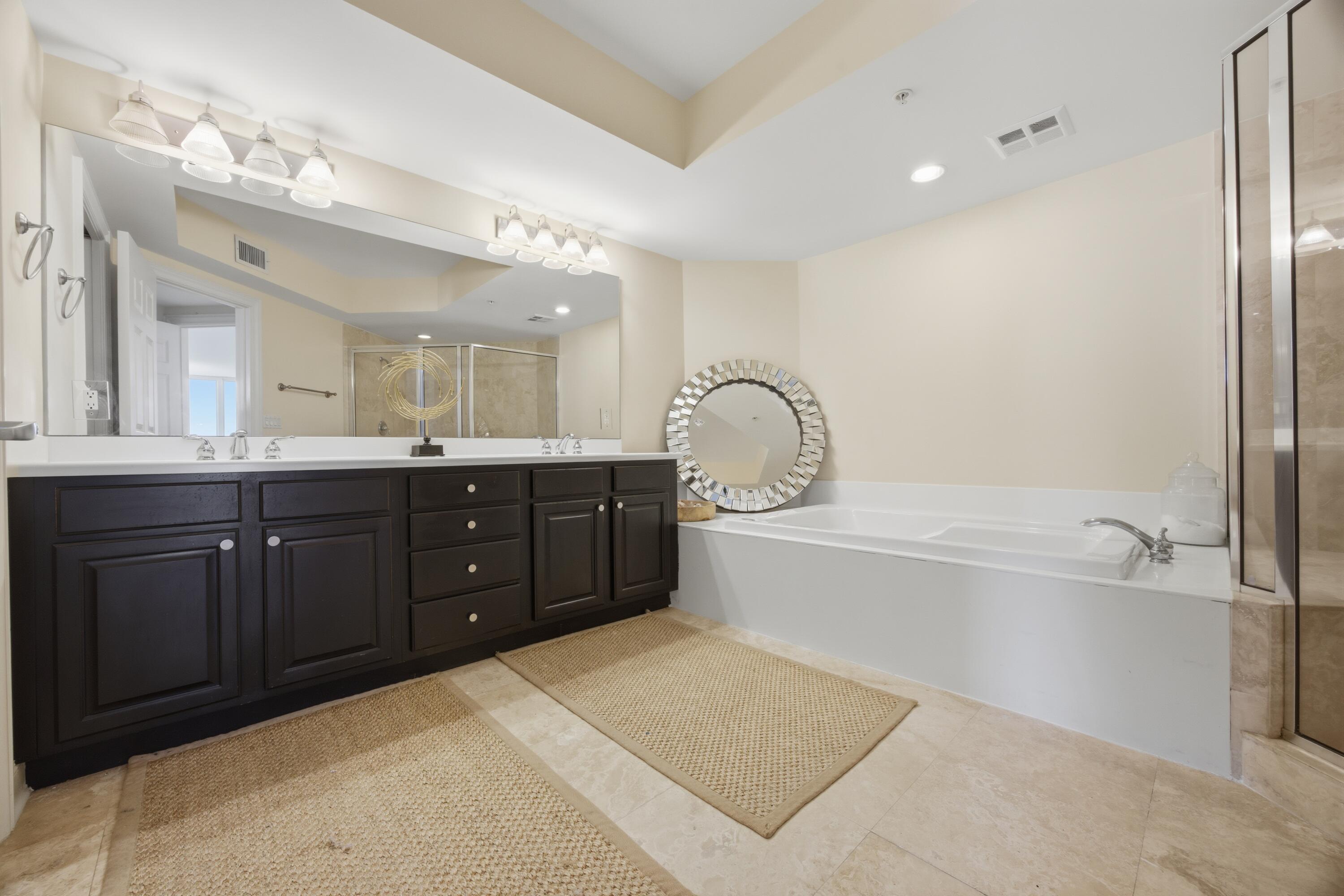 SILVER SHELLS BEACH RESORT - Residential