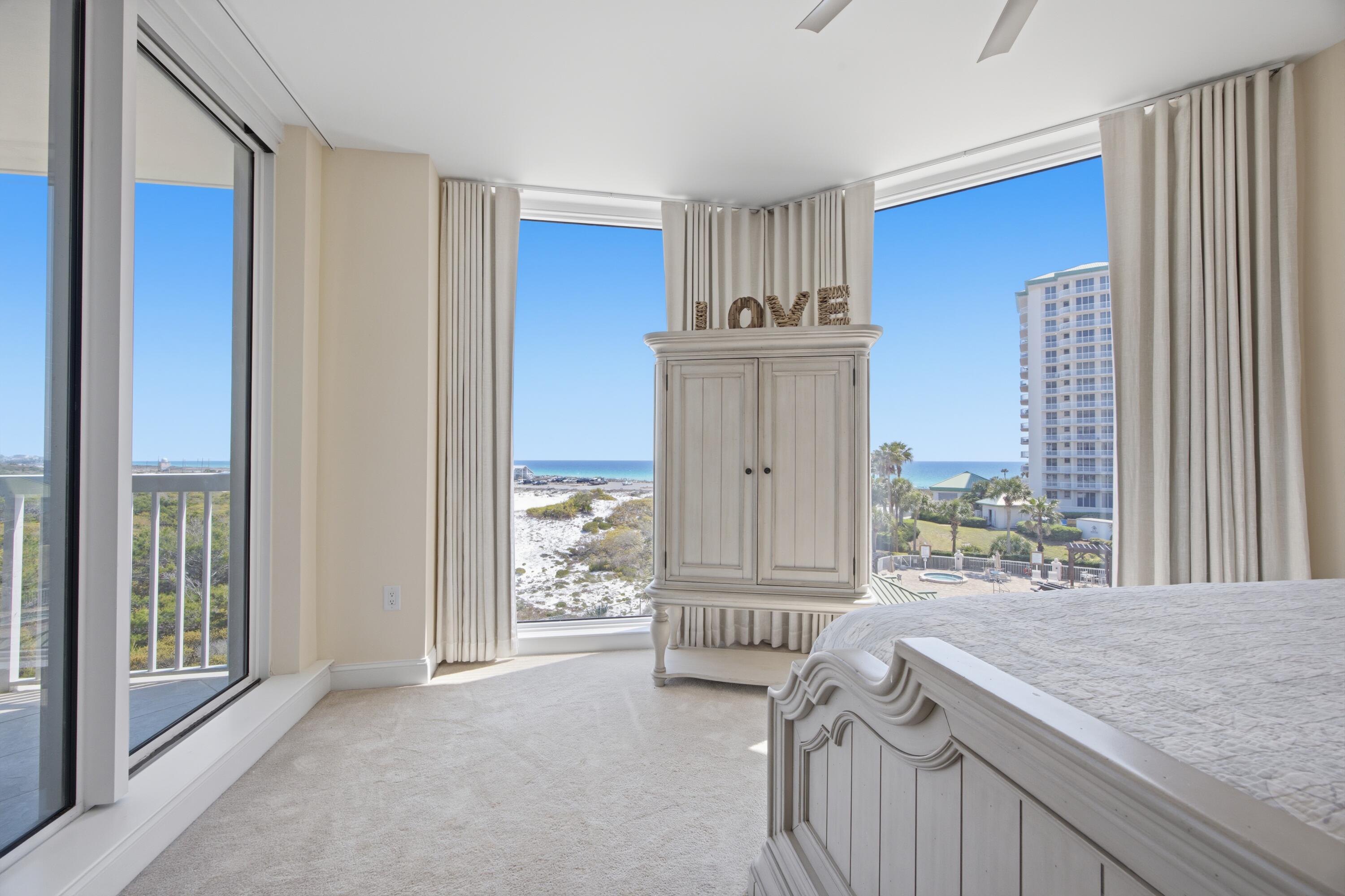 SILVER SHELLS BEACH RESORT - Residential