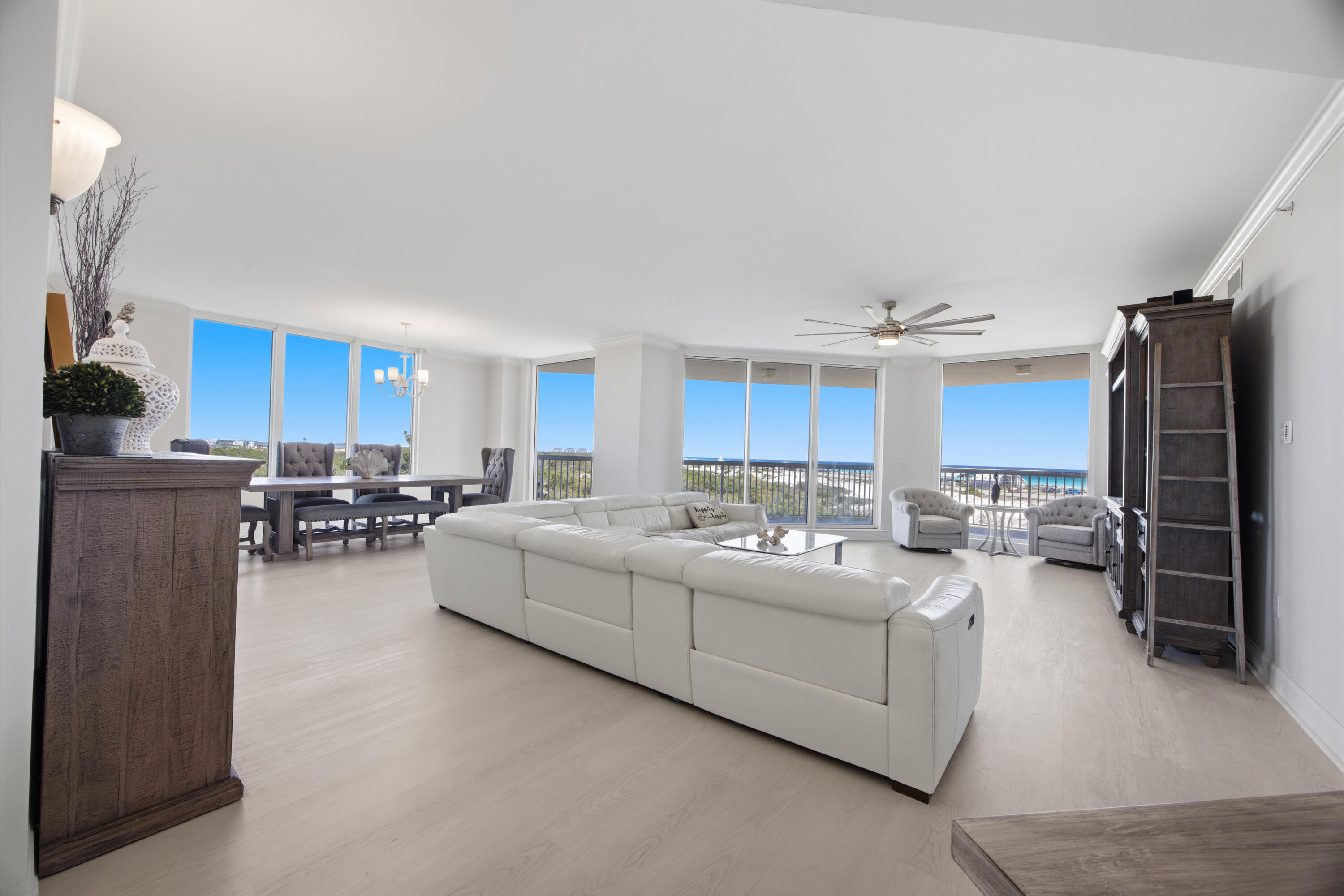 SILVER SHELLS BEACH RESORT - Residential