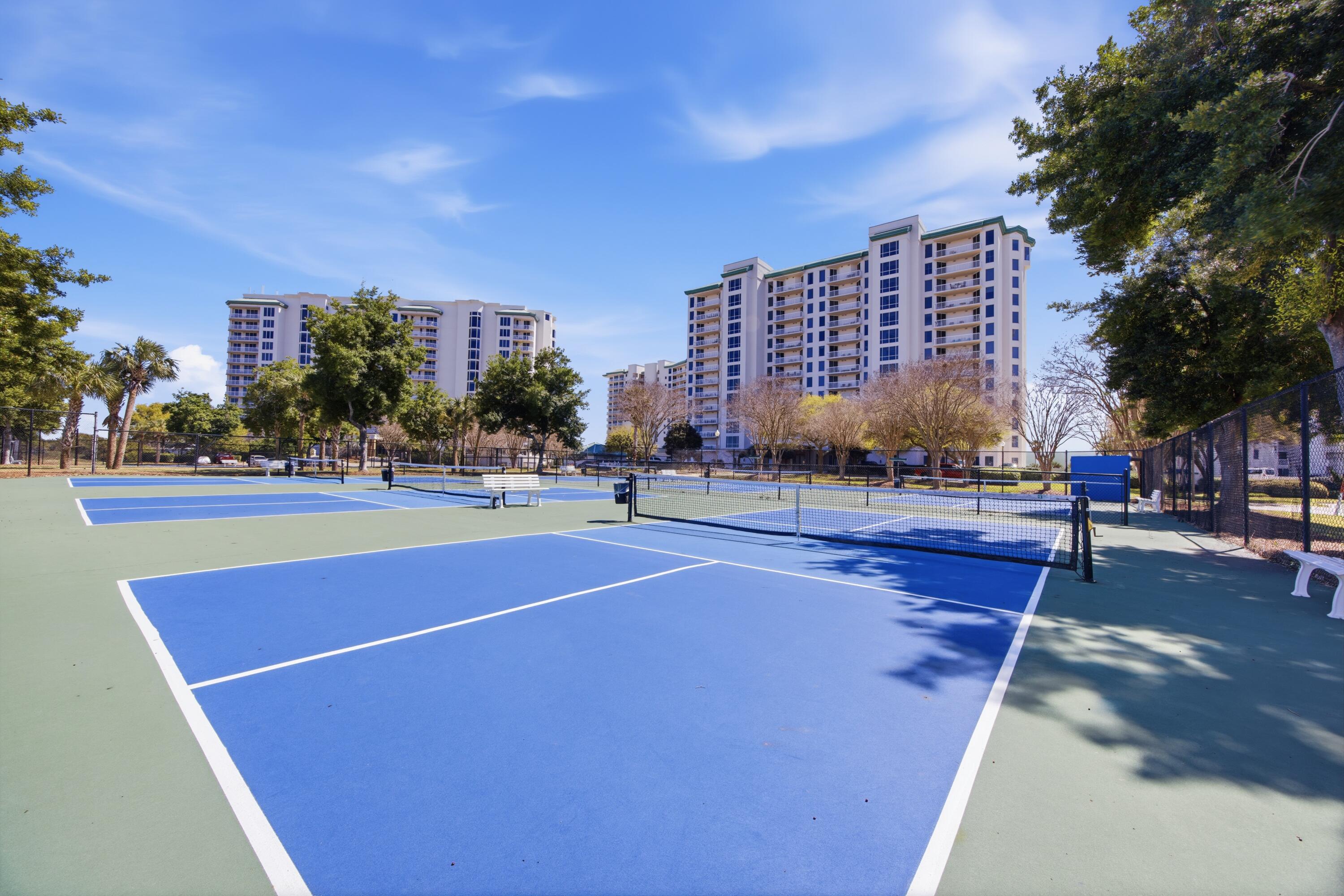 SILVER SHELLS BEACH RESORT - Residential