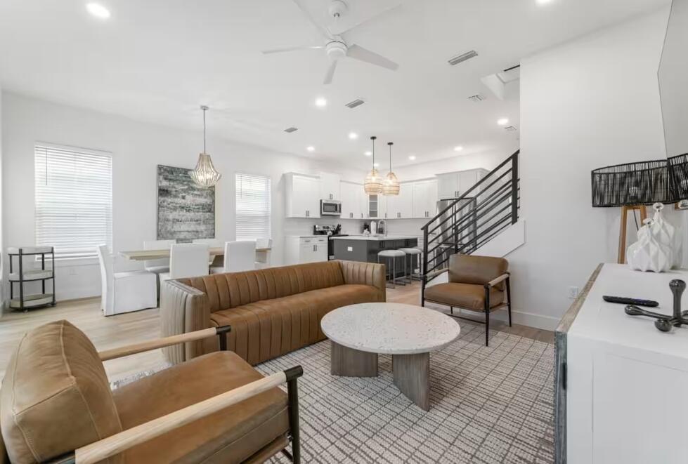 219 Palm Beach Drive