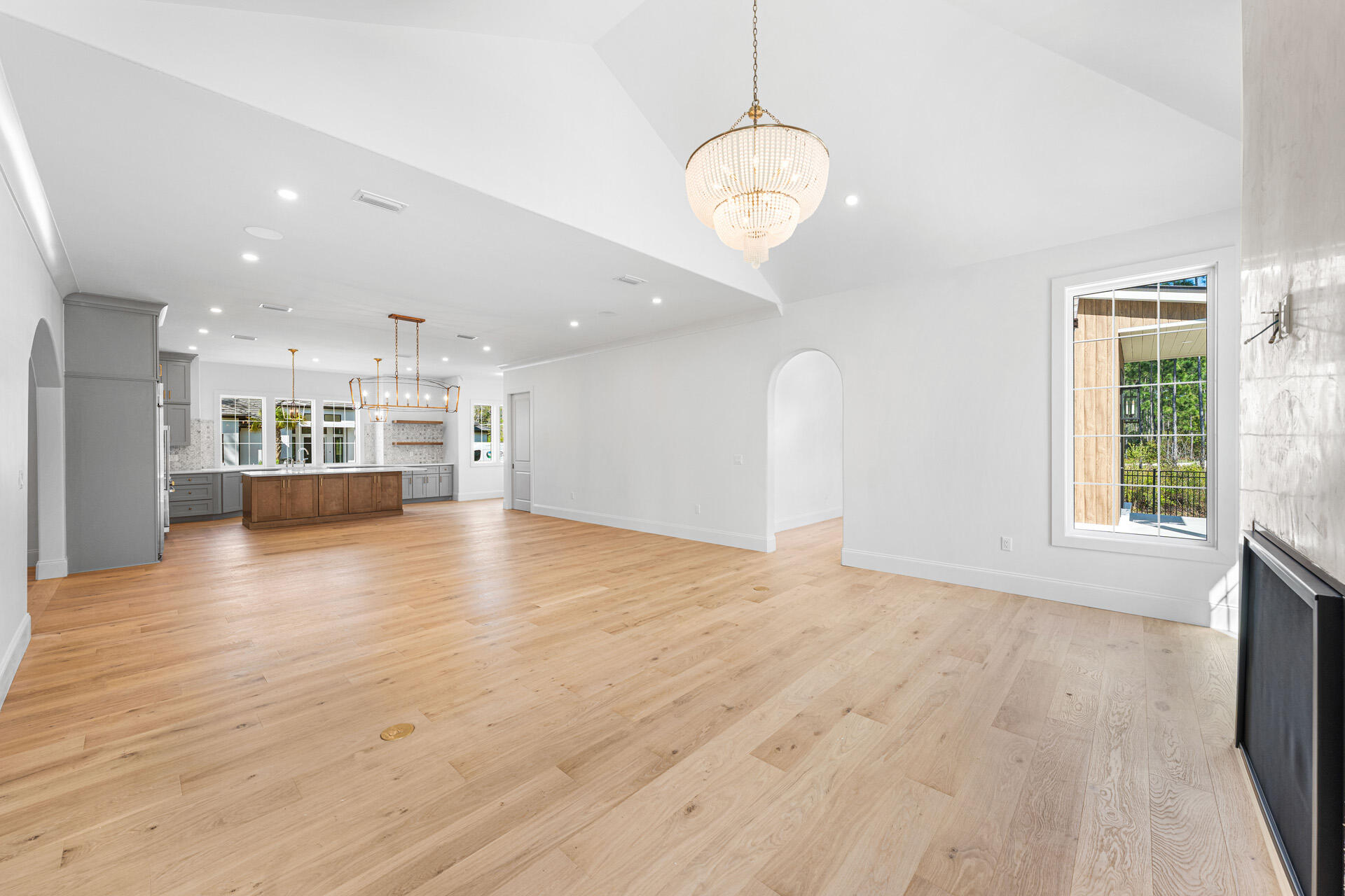 SECLUSION BAY - Residential