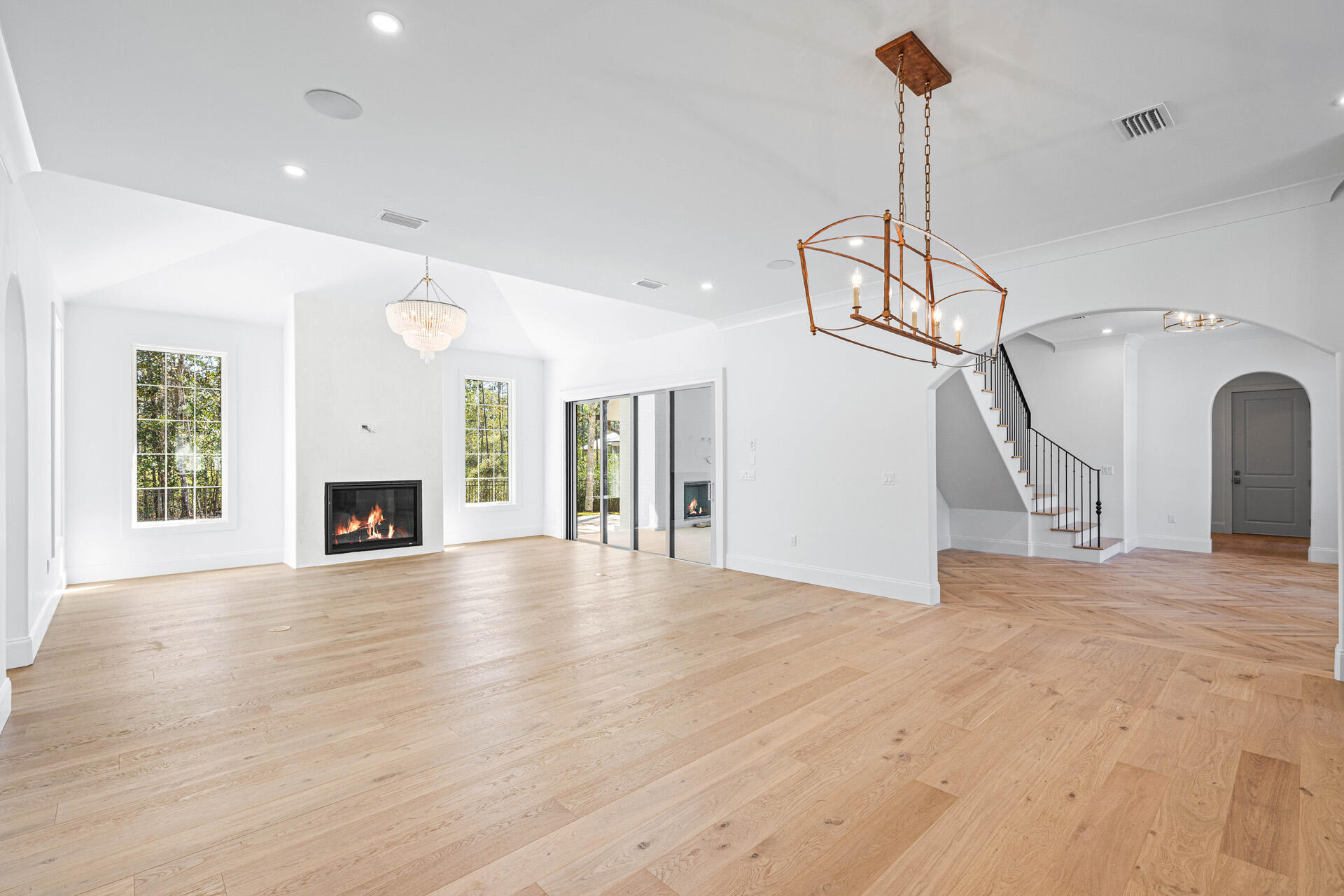 SECLUSION BAY - Residential