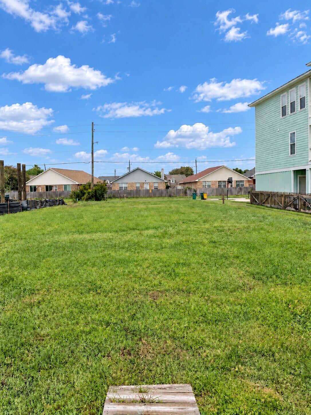 572 Parish Boulevard