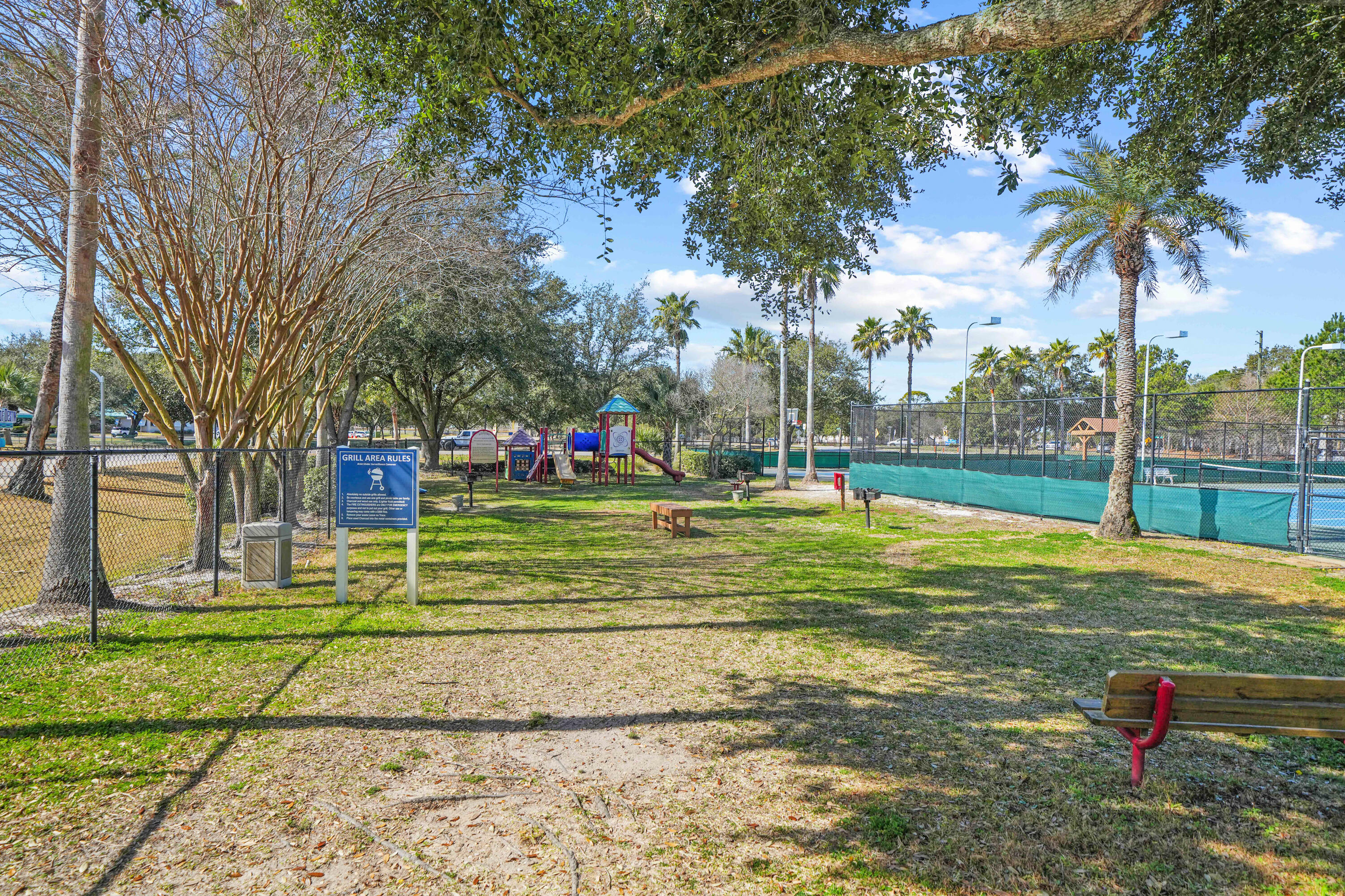 THE PALMS OF DESTIN - Residential