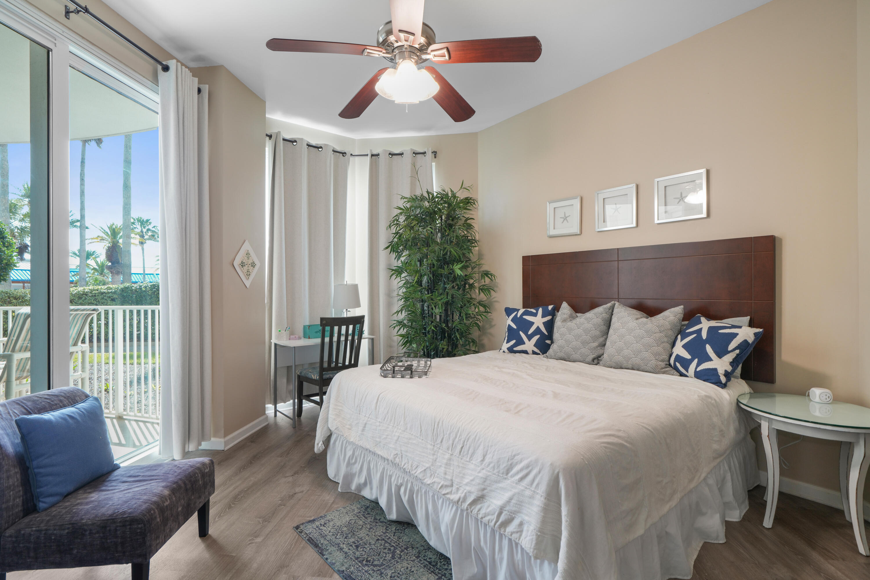 THE PALMS OF DESTIN - Residential