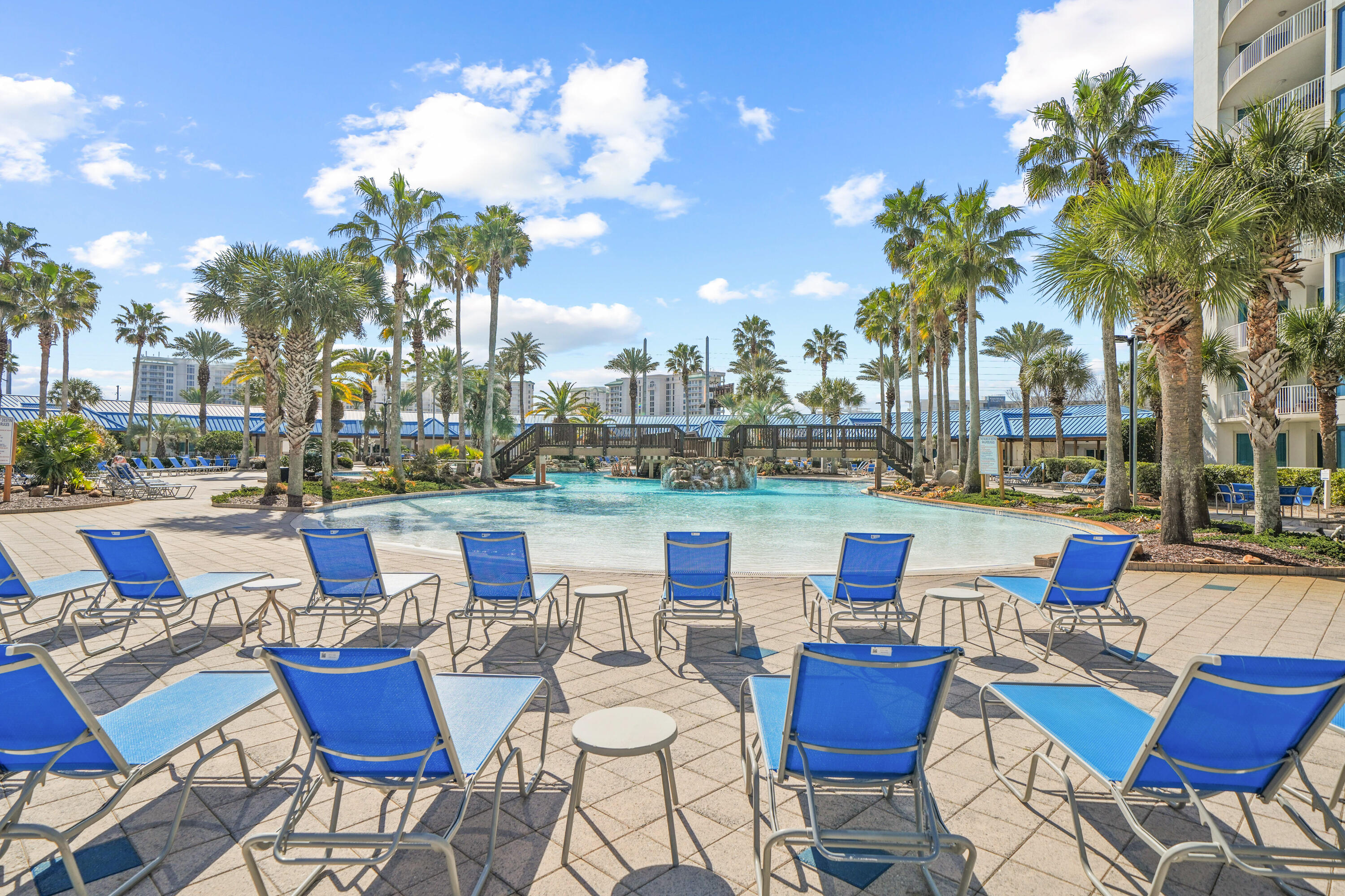 THE PALMS OF DESTIN - Residential