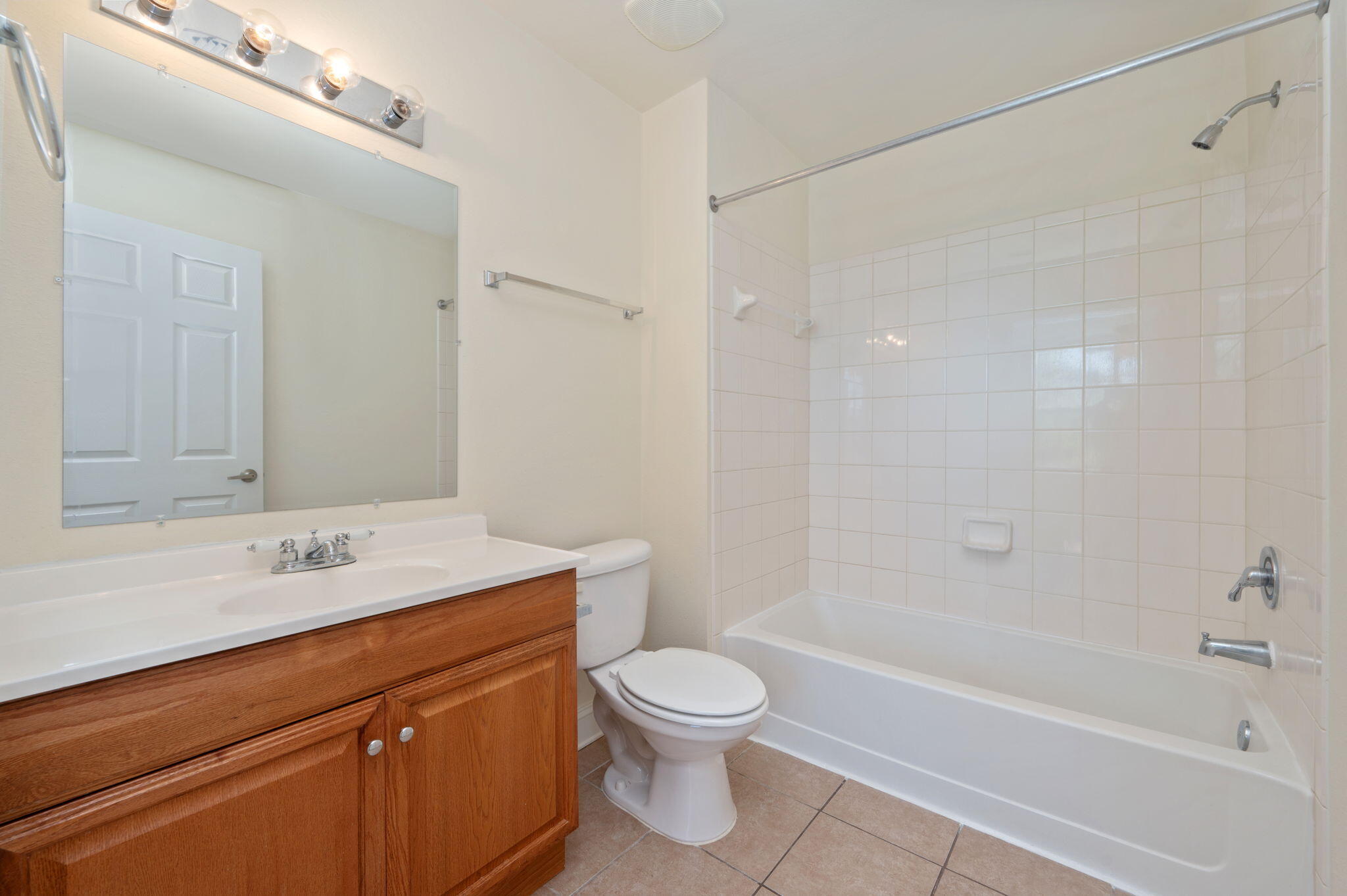 EAGLES LANDING S/D - Residential Lease