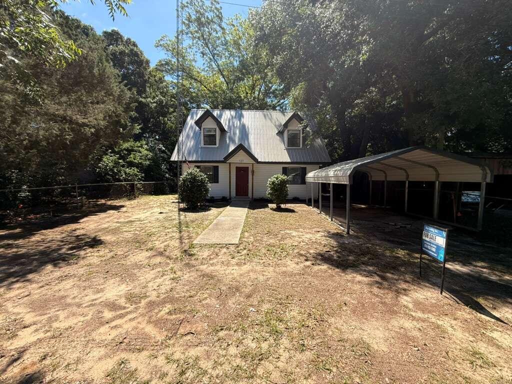 TOWN OF DEFUNIAK SPRINGS - Residential