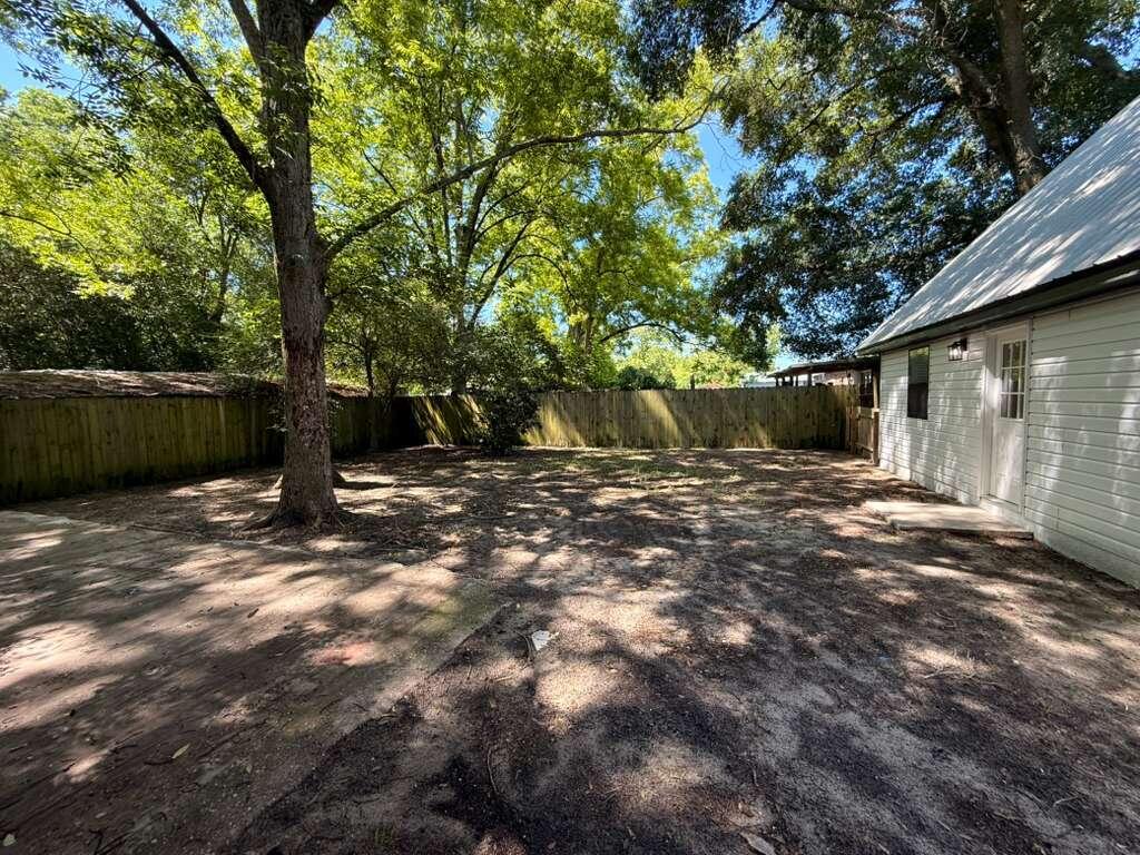 TOWN OF DEFUNIAK SPRINGS - Residential