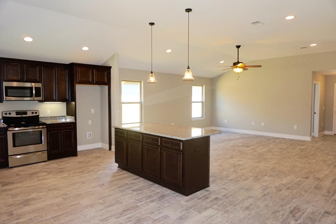 NAVARRE S/D 1ST ADDN - Residential