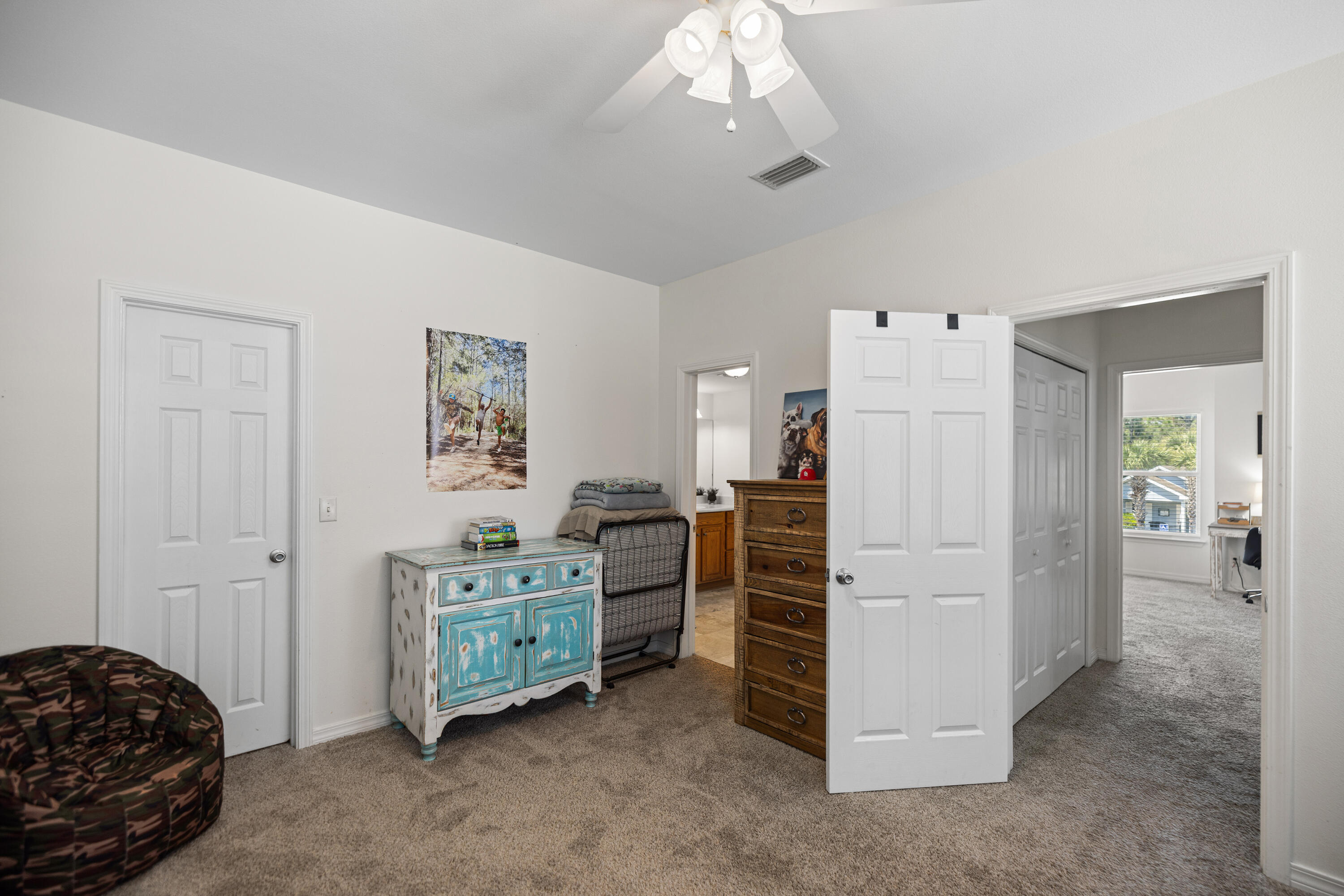 ENCHANTED ESTATES - Residential