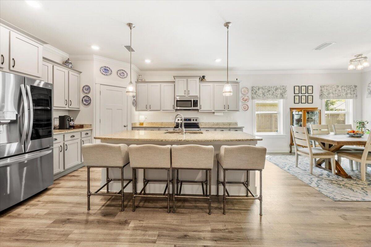 Katie Ridge - Residential