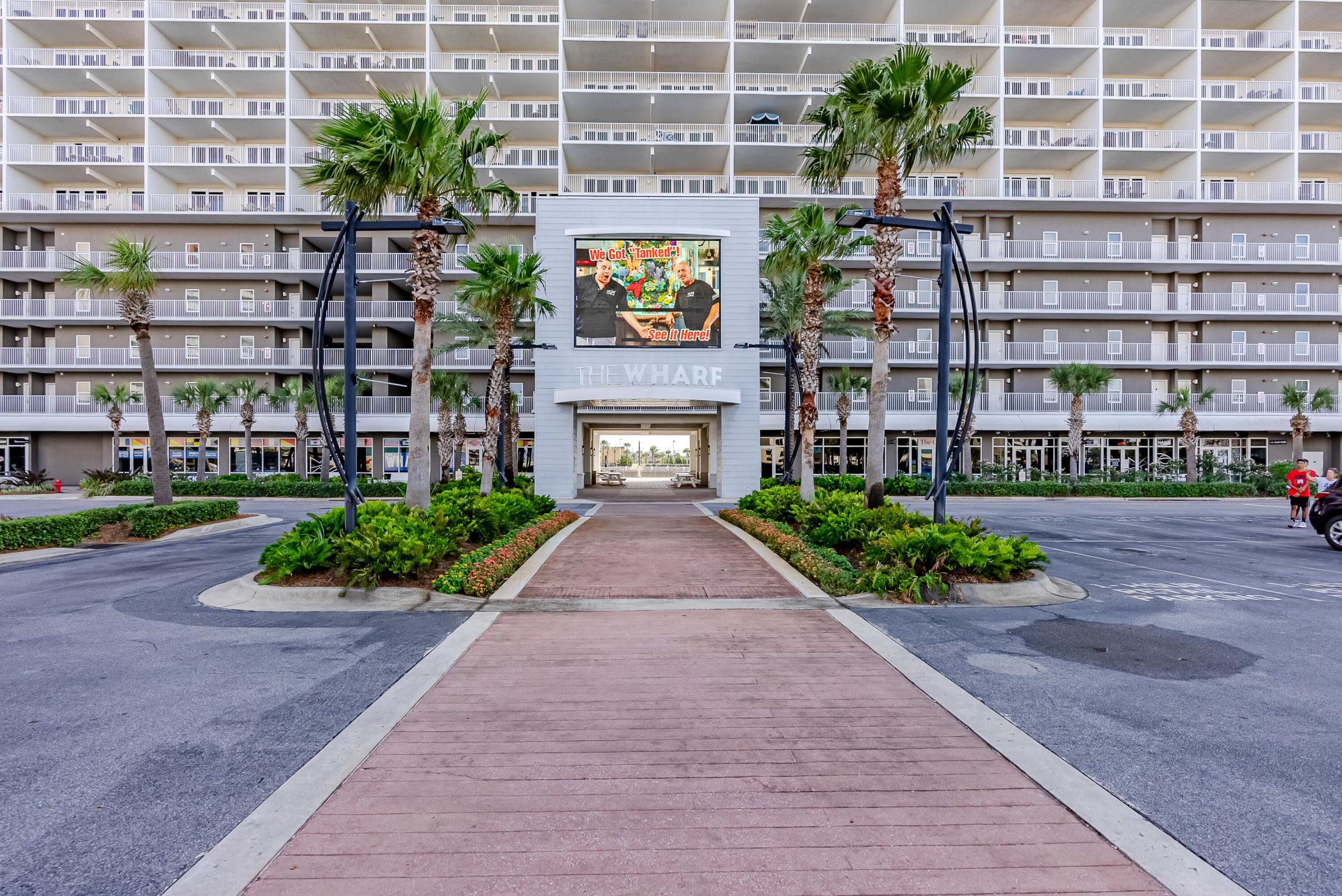 Laketown Wharf - Residential