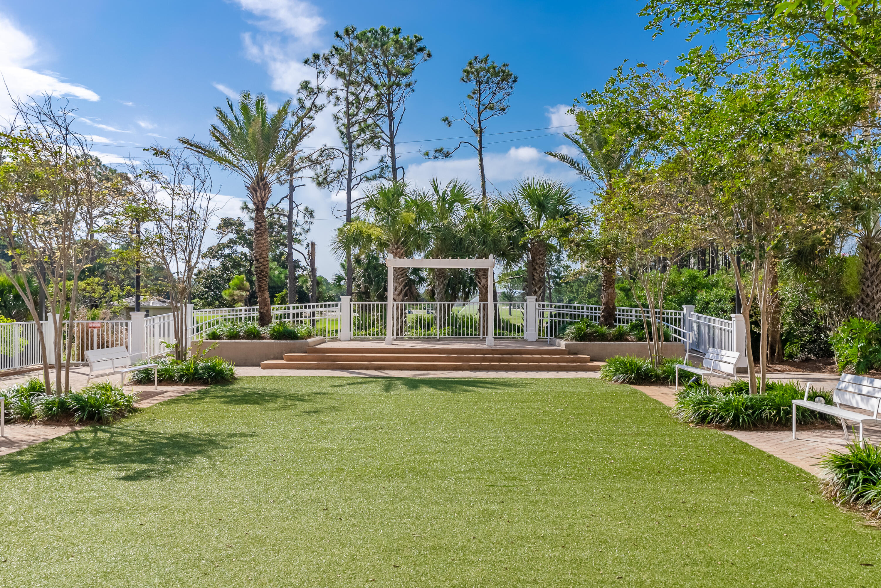 Laketown Wharf - Residential