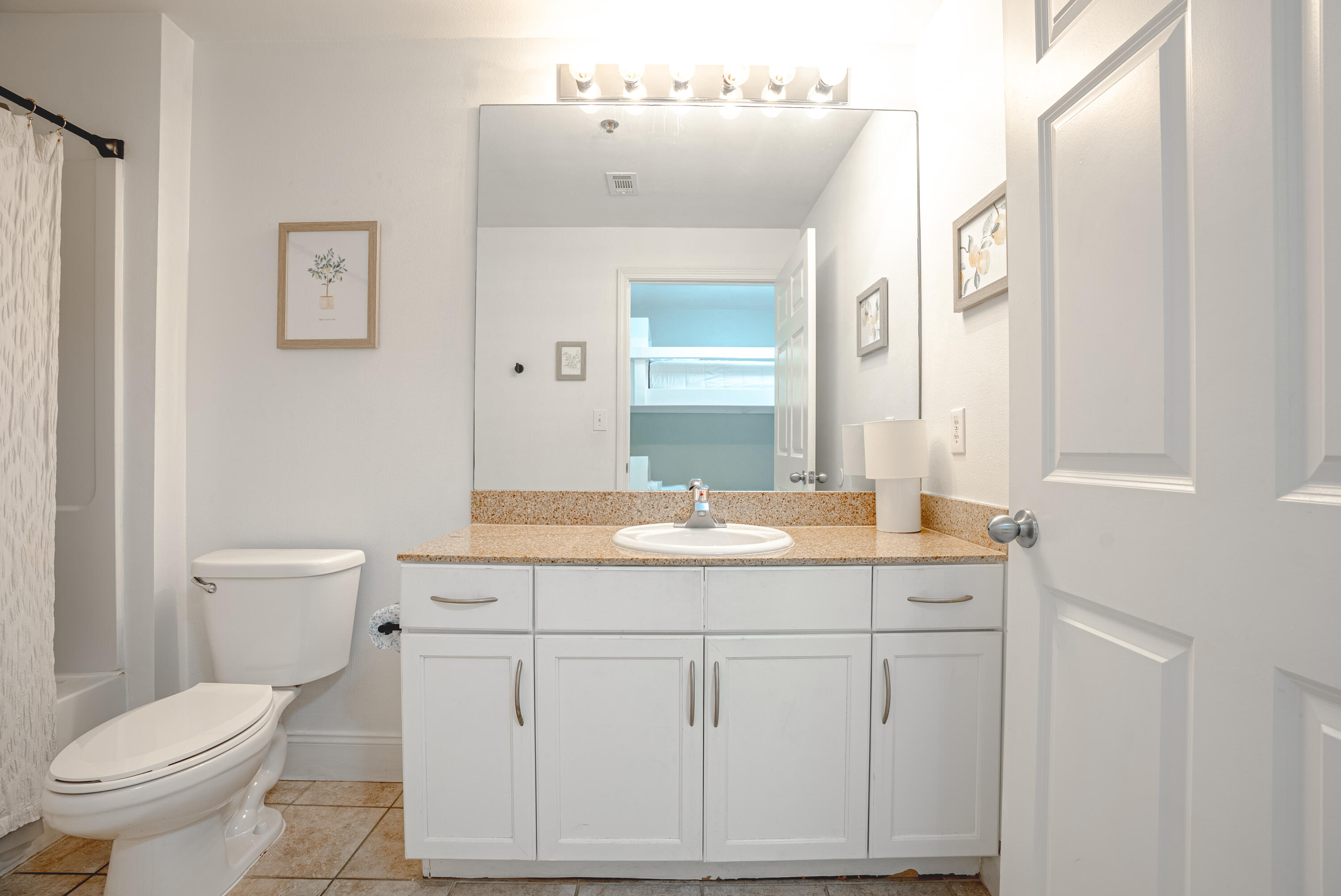 Laketown Wharf - Residential