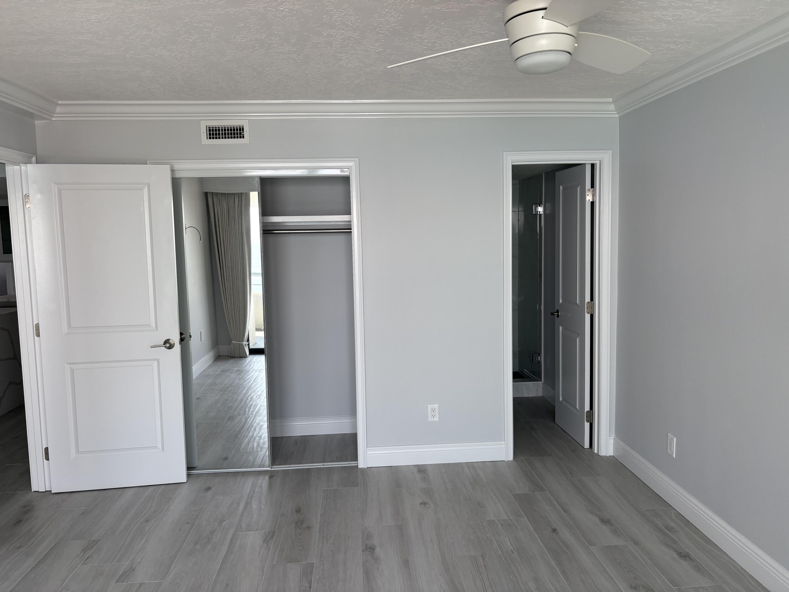 EDGEWATER BEACH CONDO PH 1 - Residential