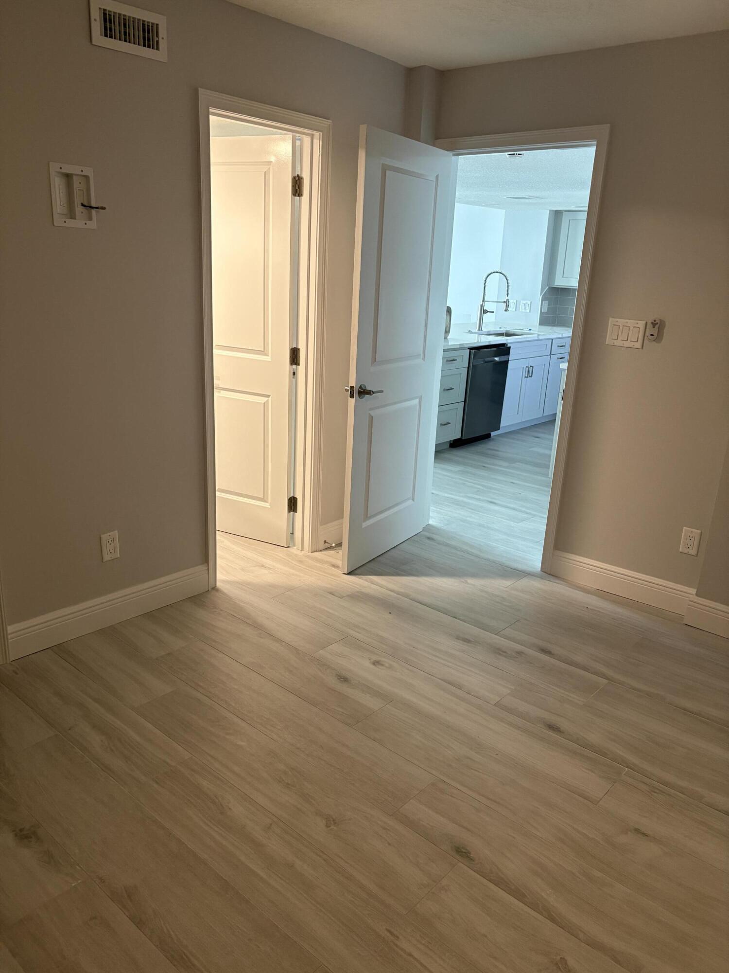 EDGEWATER BEACH CONDO PH 1 - Residential