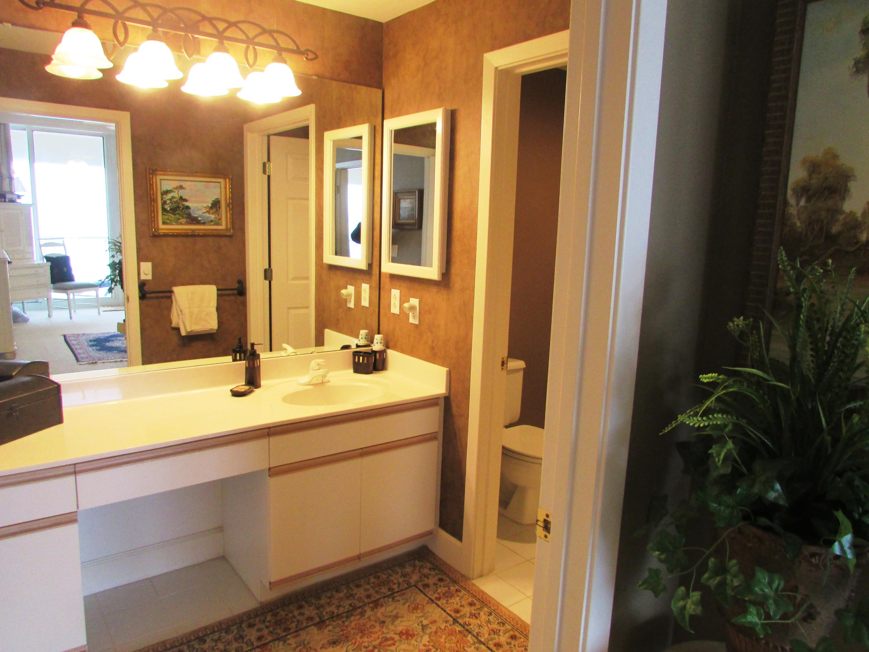 NAVARRE BEACH REGENCY CONDO - Residential