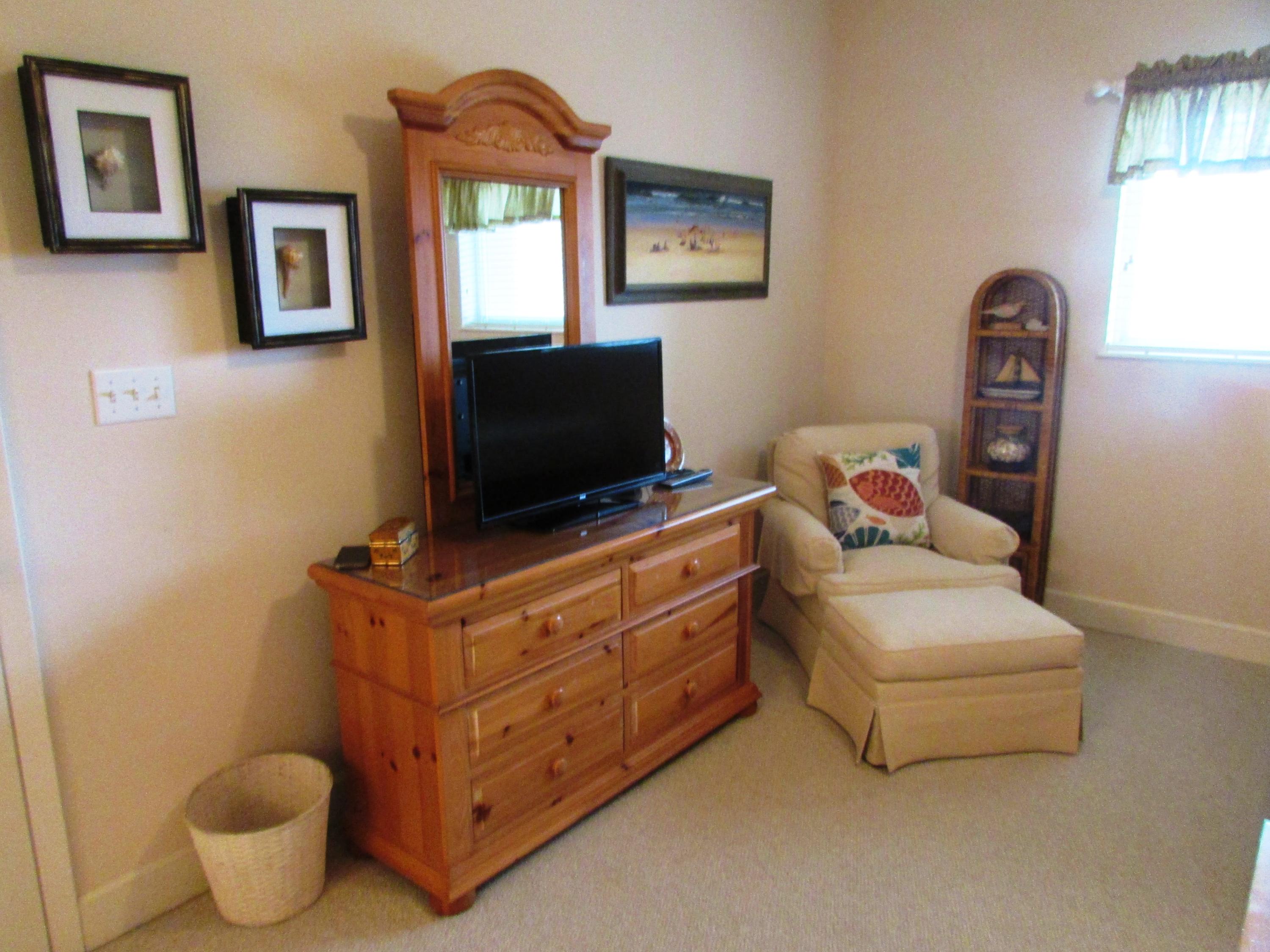 NAVARRE BEACH REGENCY CONDO - Residential