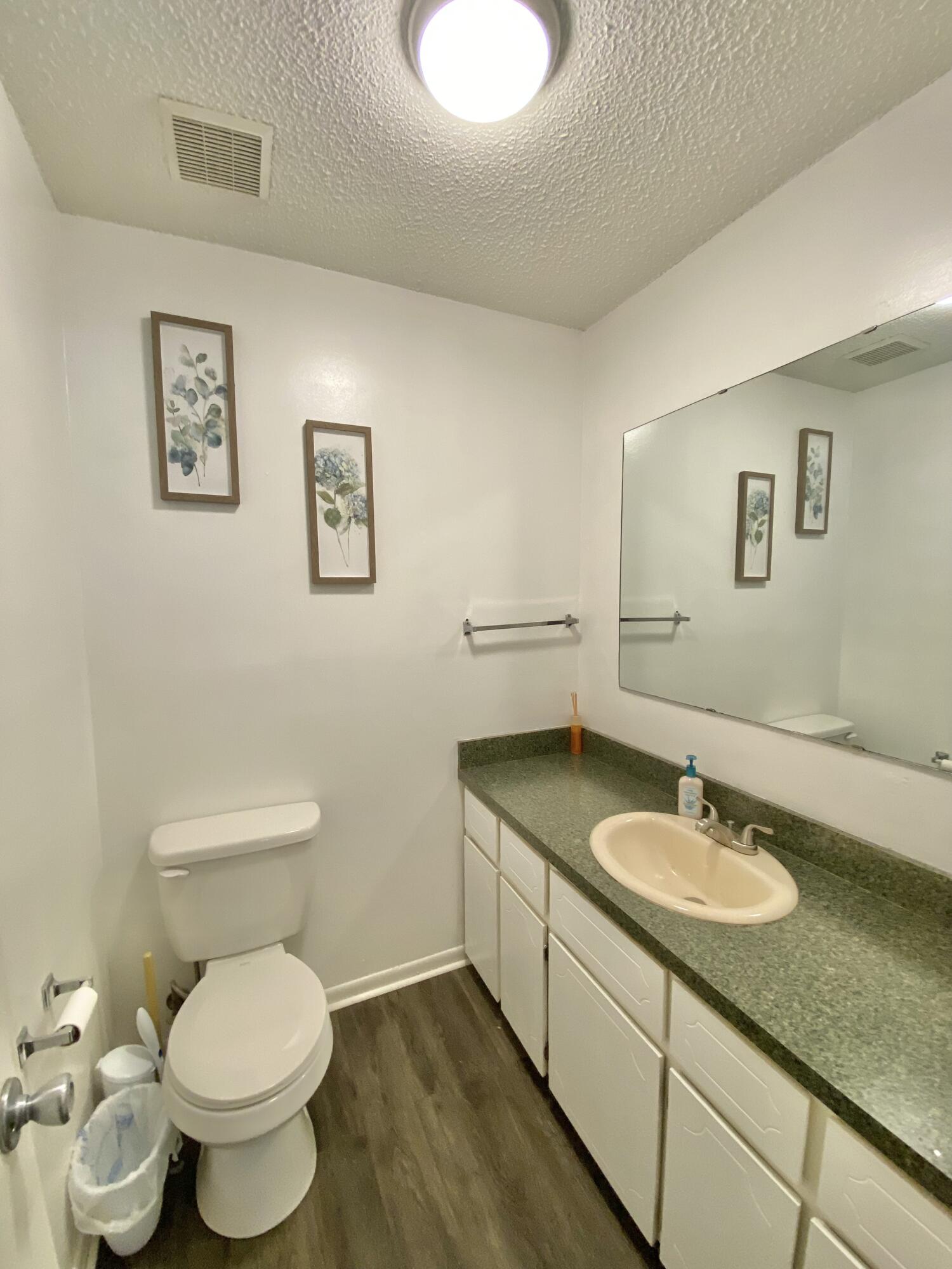 COUNTRY OAKS ESTATES PH 2 - Residential