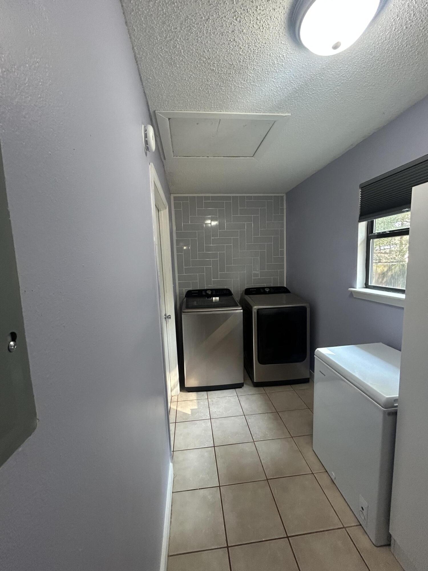 COUNTRY OAKS ESTATES PH 2 - Residential