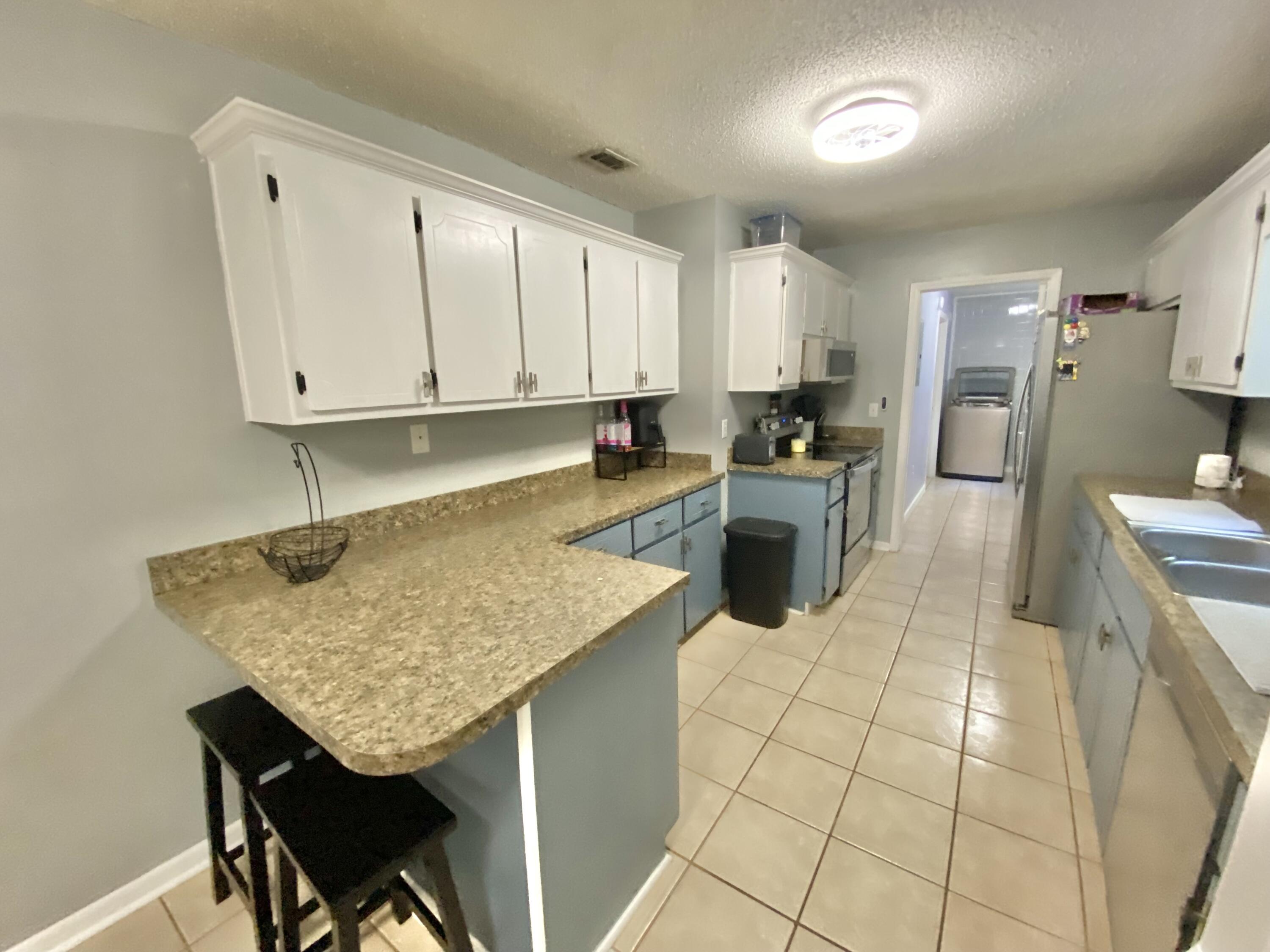 COUNTRY OAKS ESTATES PH 2 - Residential