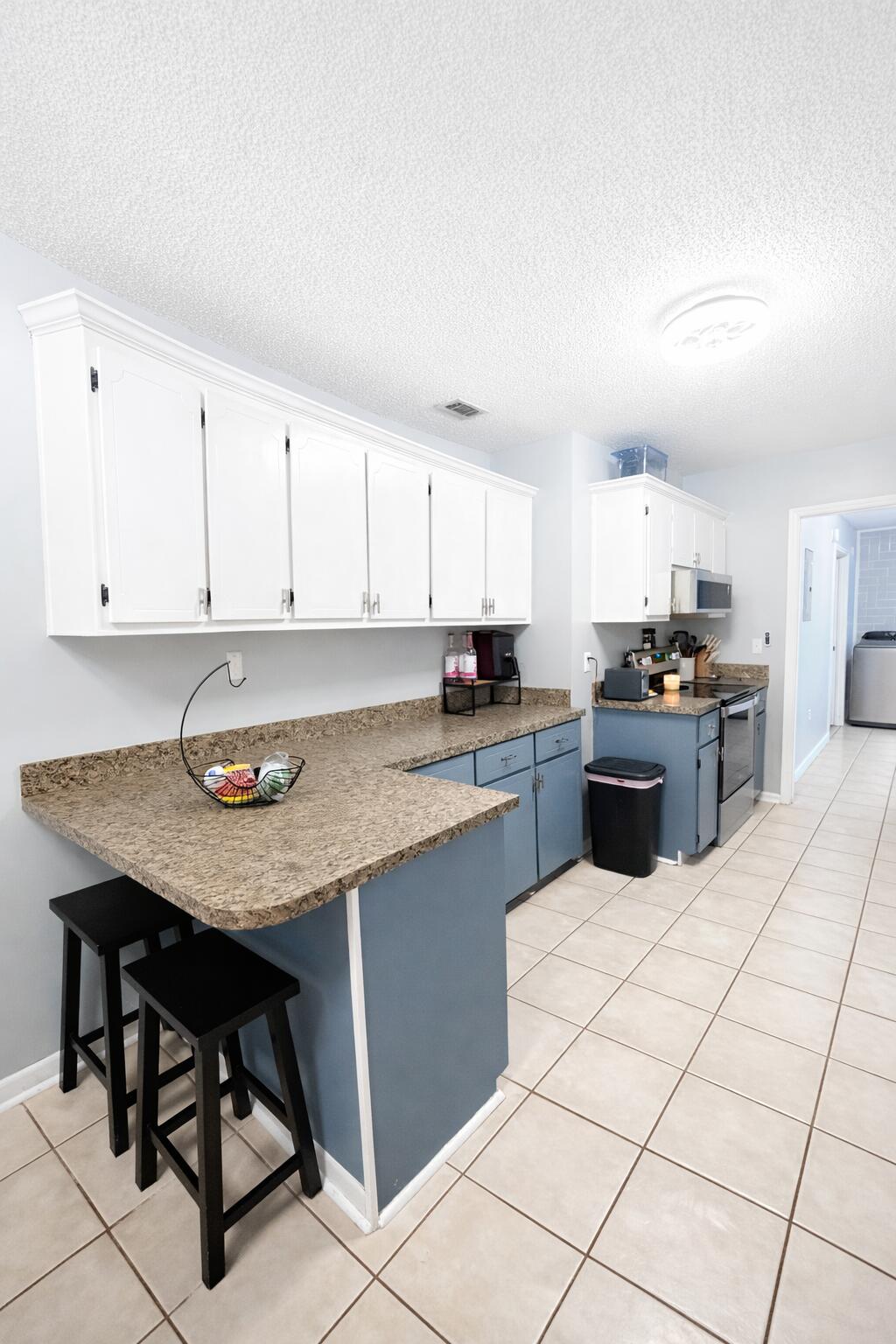 COUNTRY OAKS ESTATES PH 2 - Residential