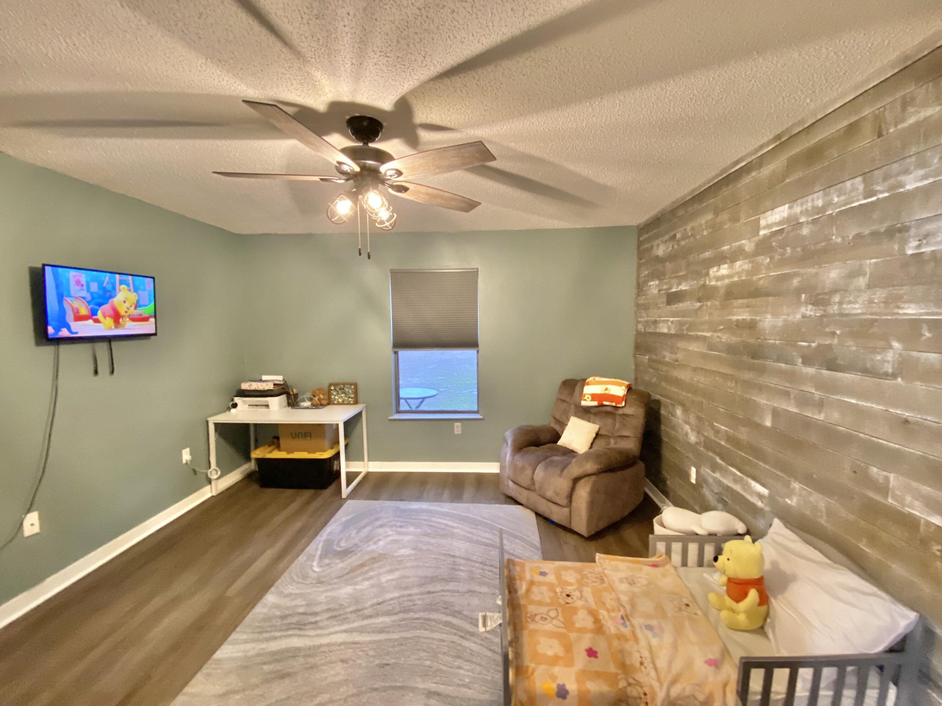 COUNTRY OAKS ESTATES PH 2 - Residential