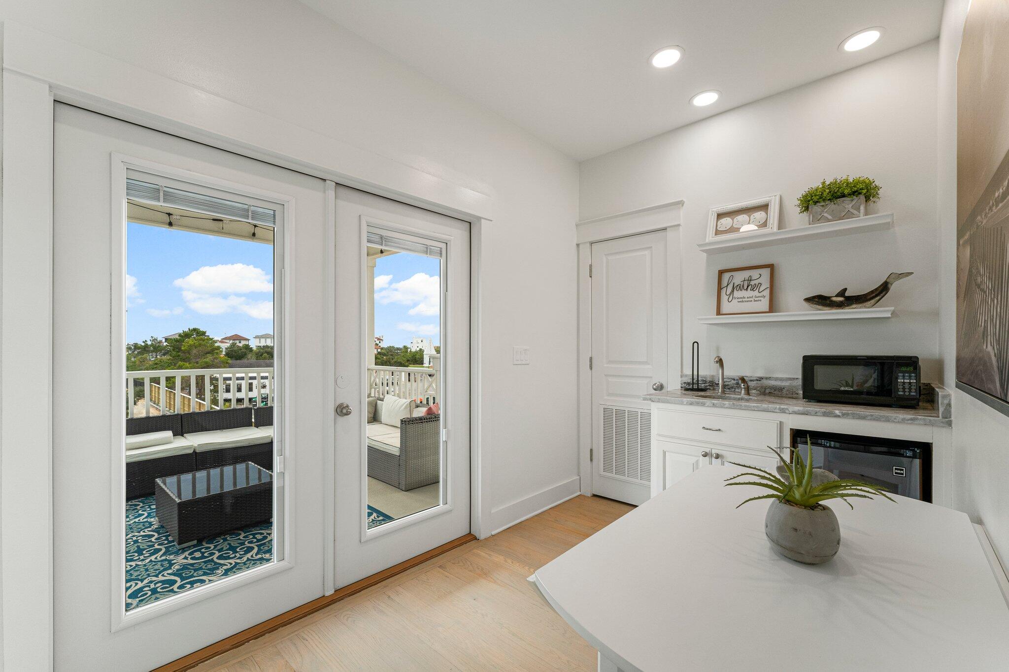 SEACREST BEACH - Residential