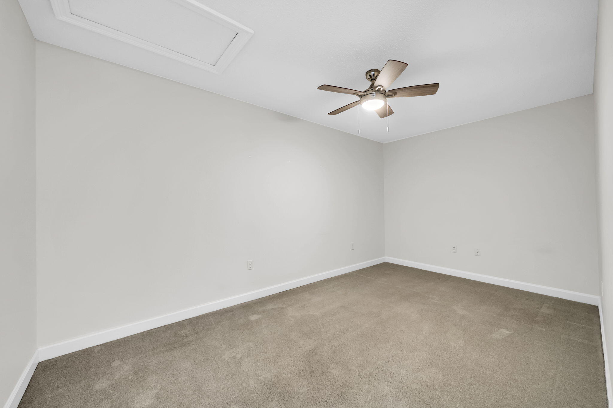 ESCADA - Residential