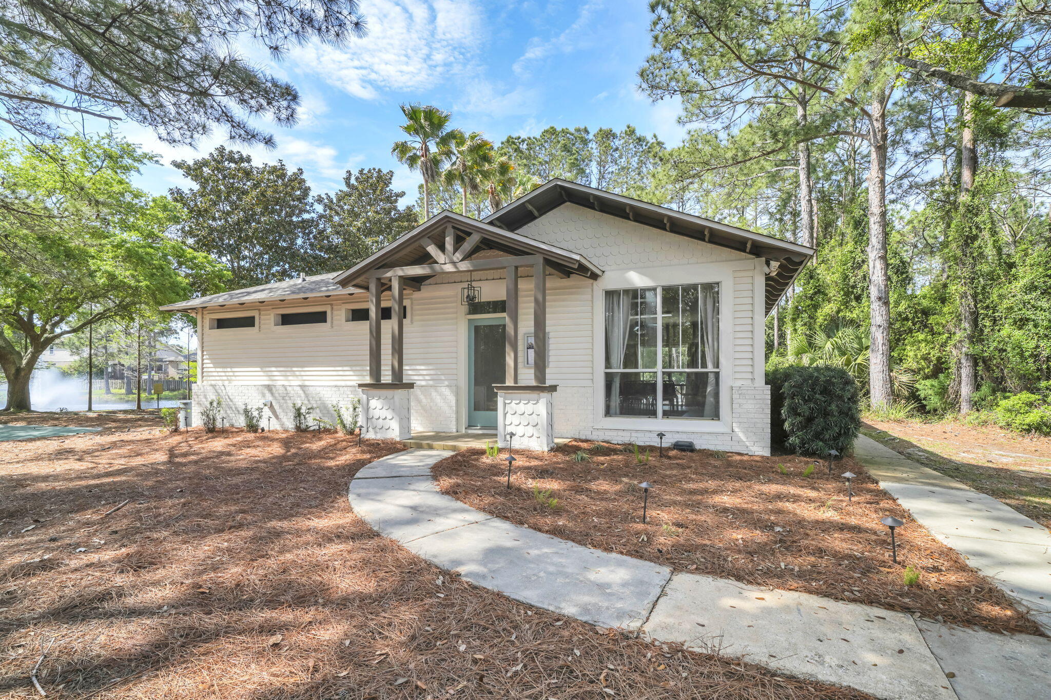 ESCADA - Residential