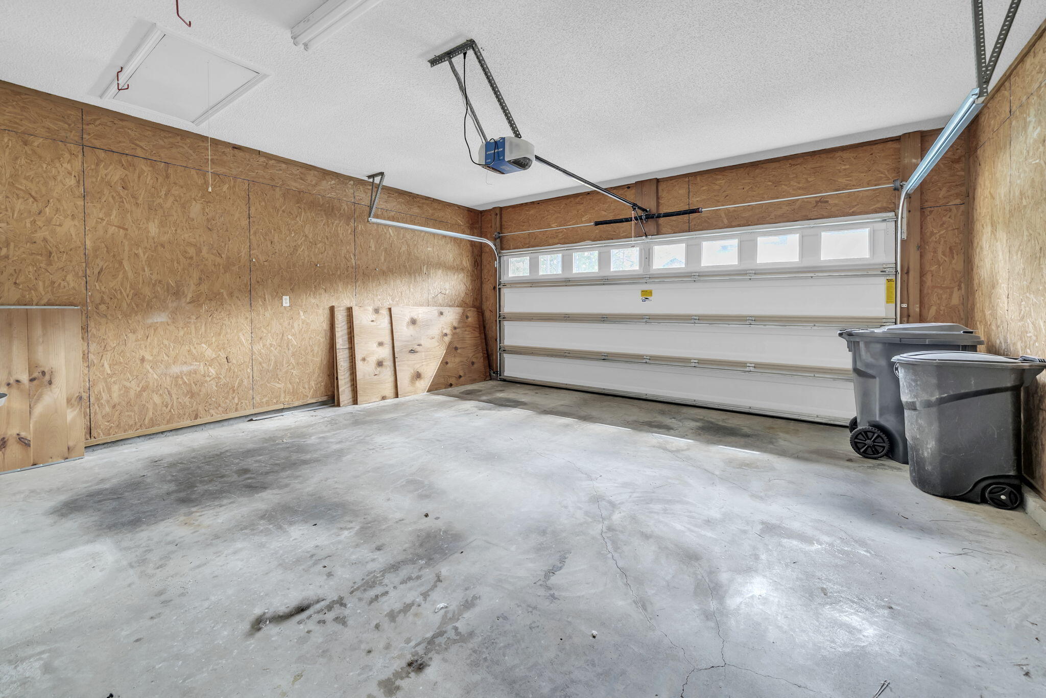 ESCADA - Residential