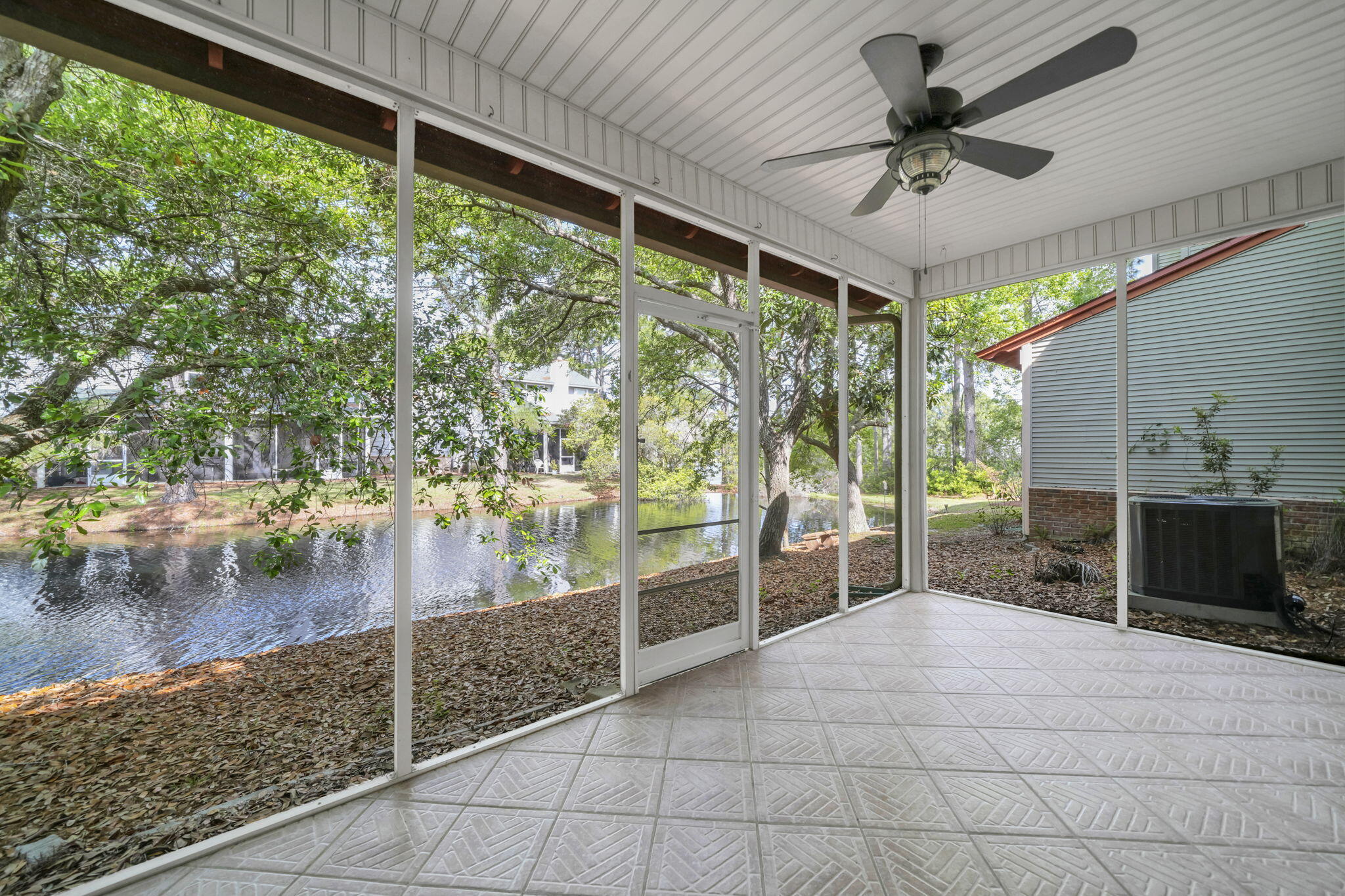 ESCADA - Residential