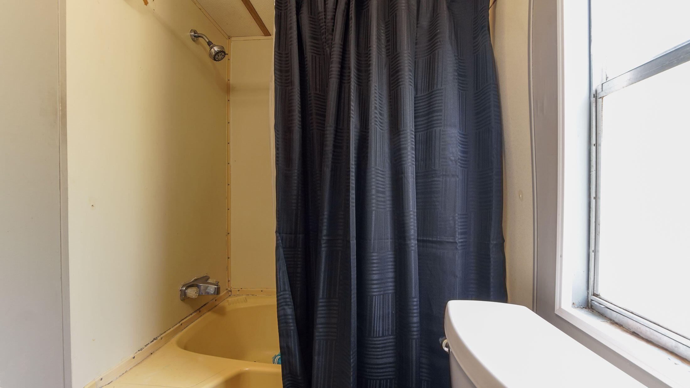 OAKWOOD HILLS UNIT 3 - Residential