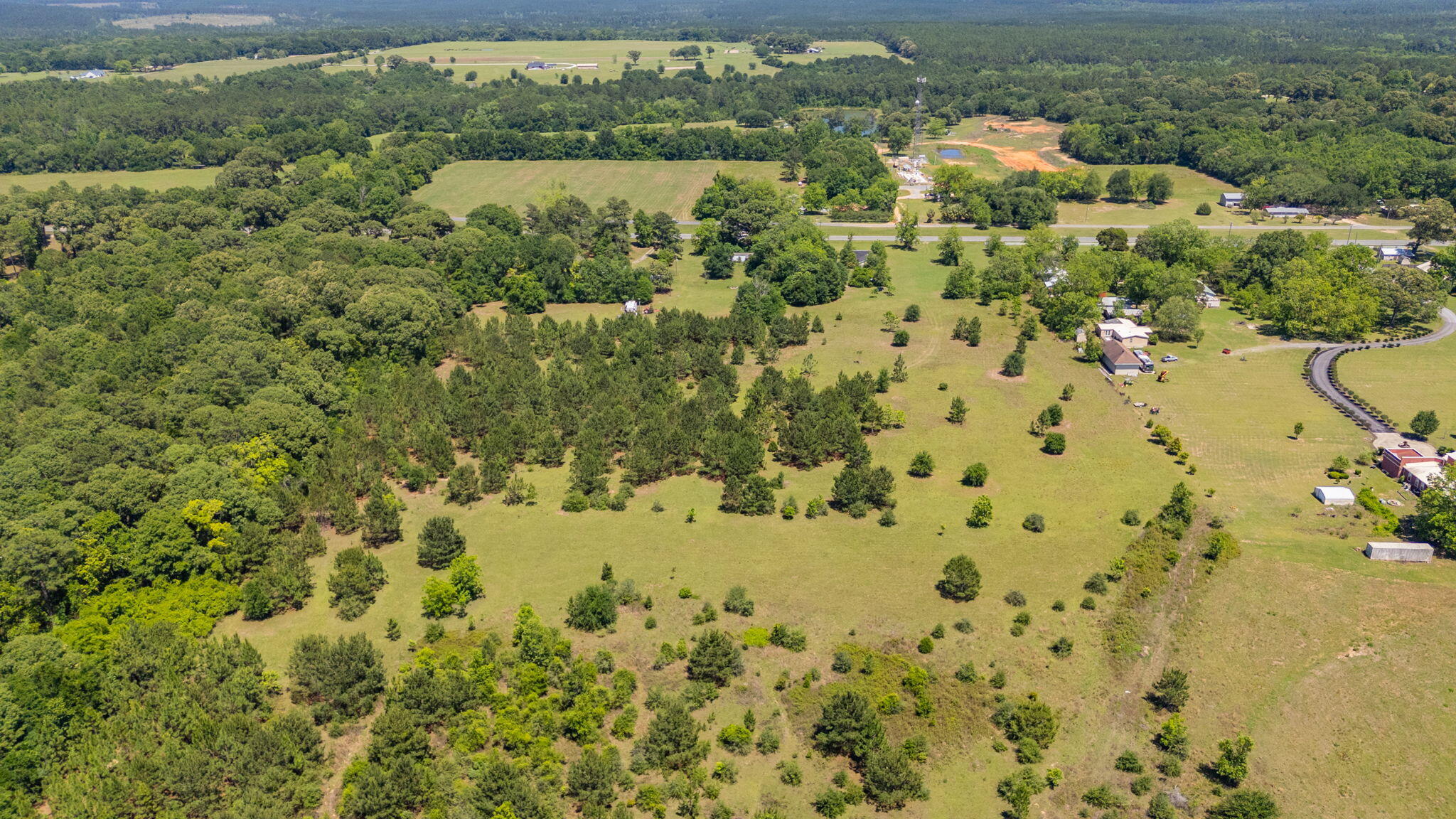 NO RECORDED PROJECT - Land