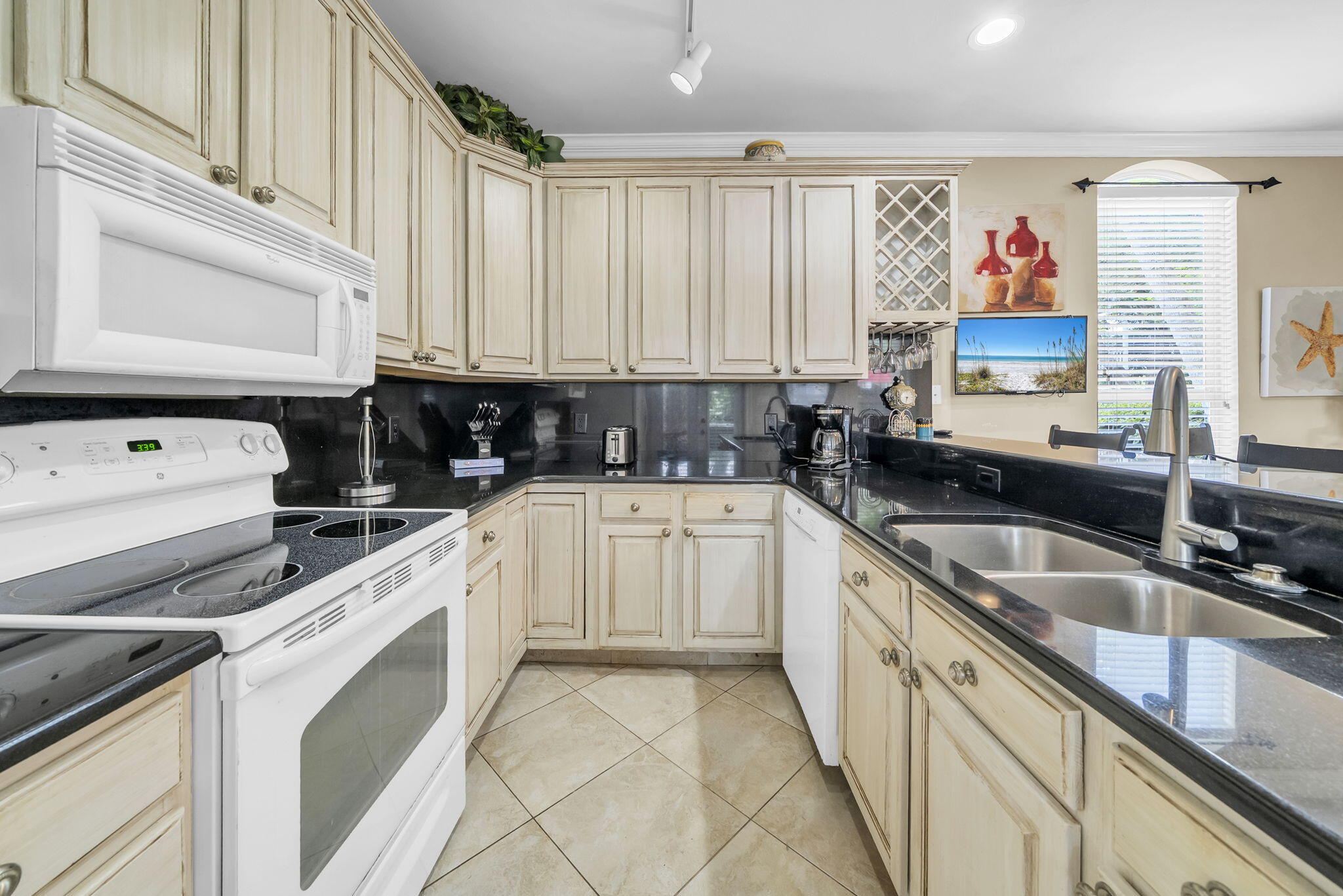 EMERALD SHORES OF SOUTH WALTON - Residential