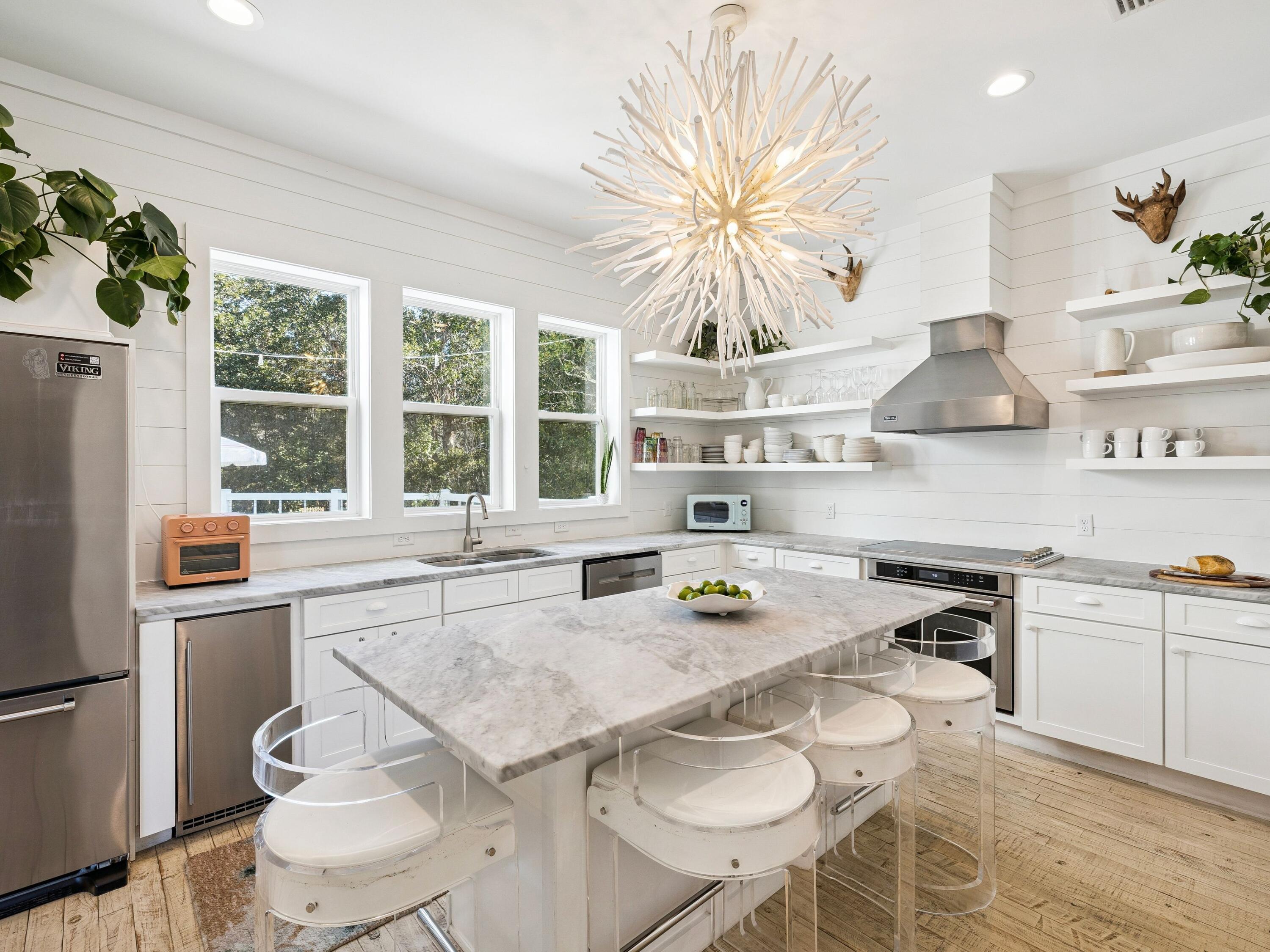 SEAGROVE VILLAGE 7TH ADD - Residential