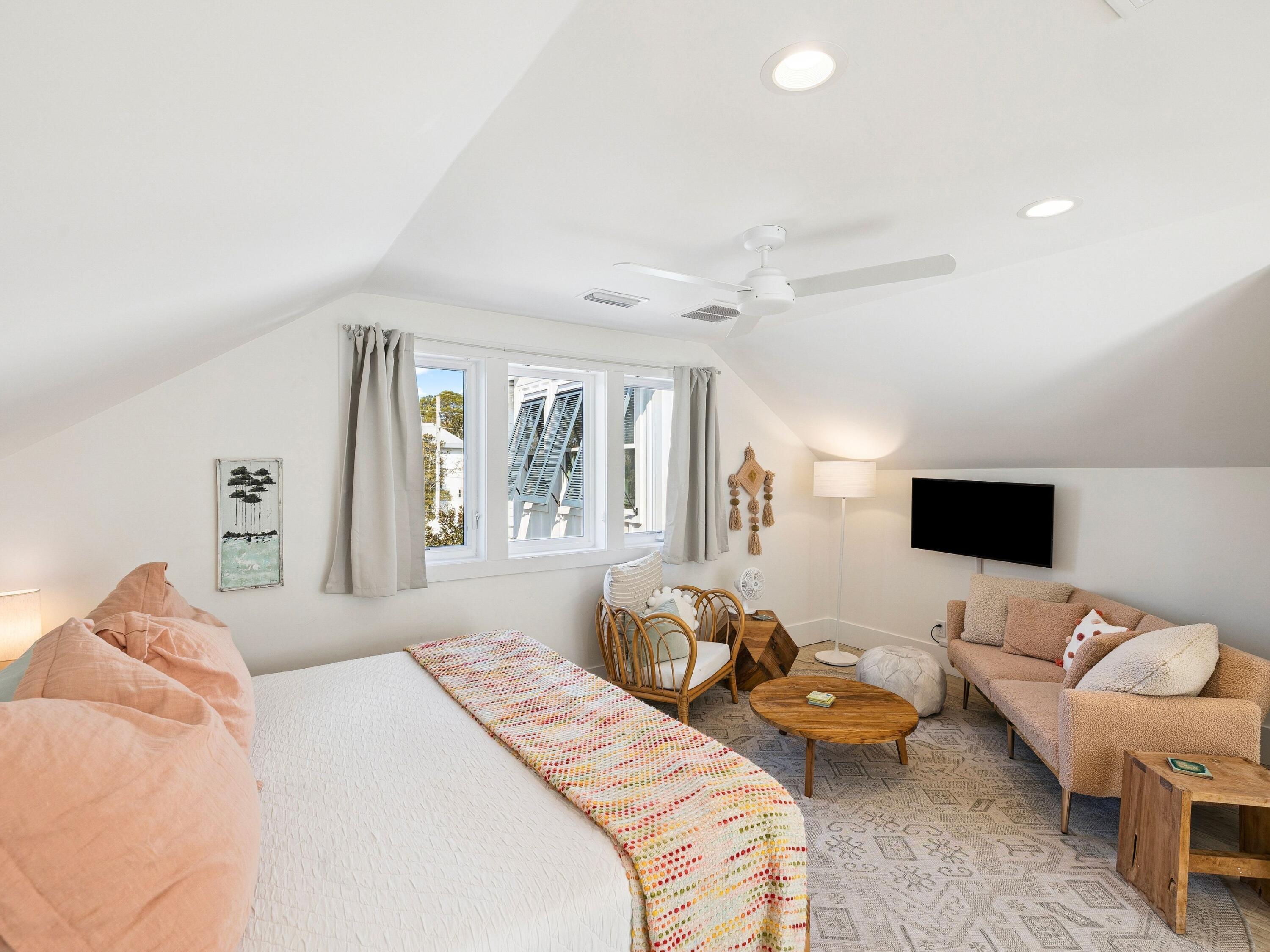 SEAGROVE VILLAGE 7TH ADD - Residential