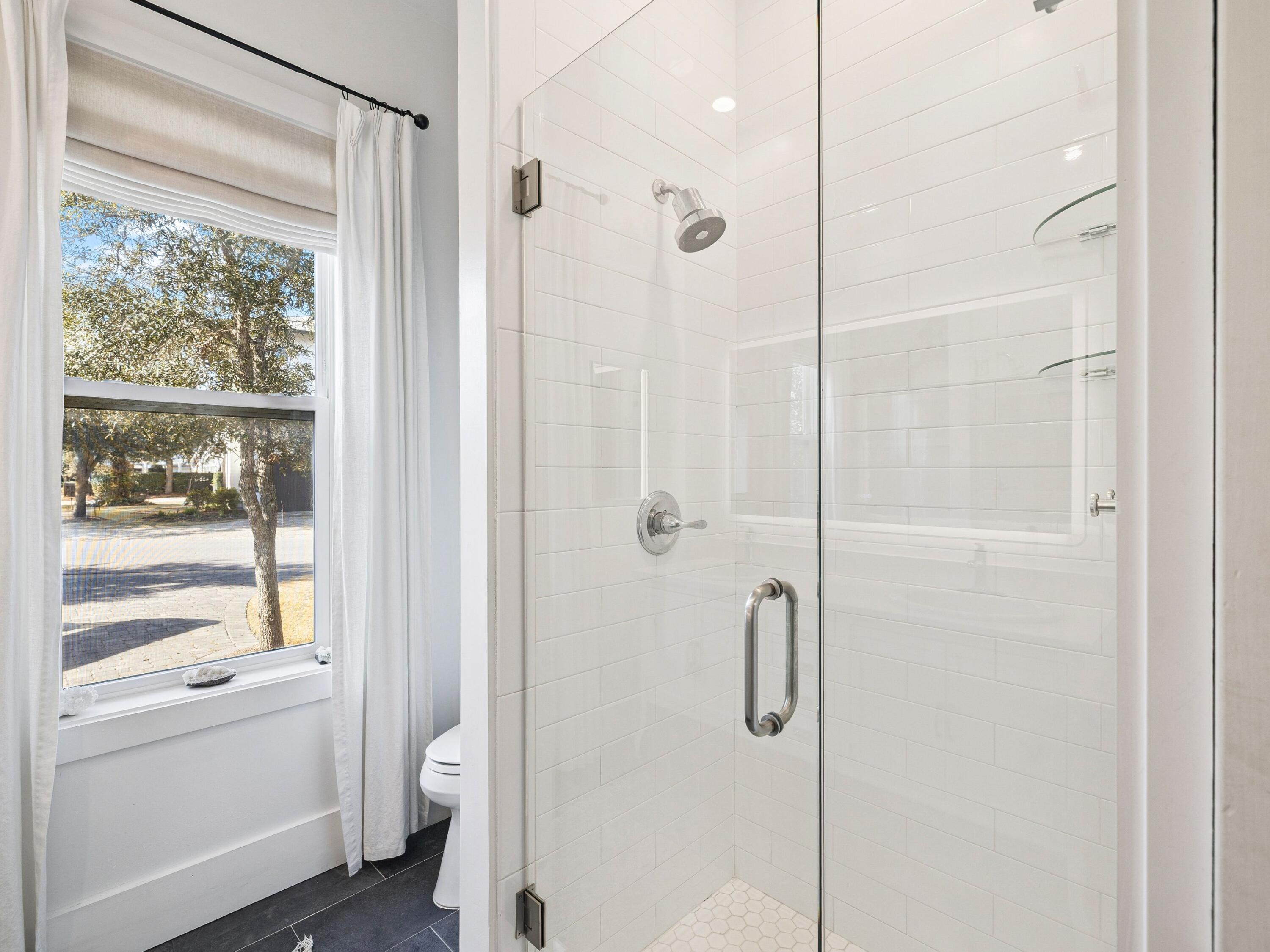 SEAGROVE VILLAGE 7TH ADD - Residential