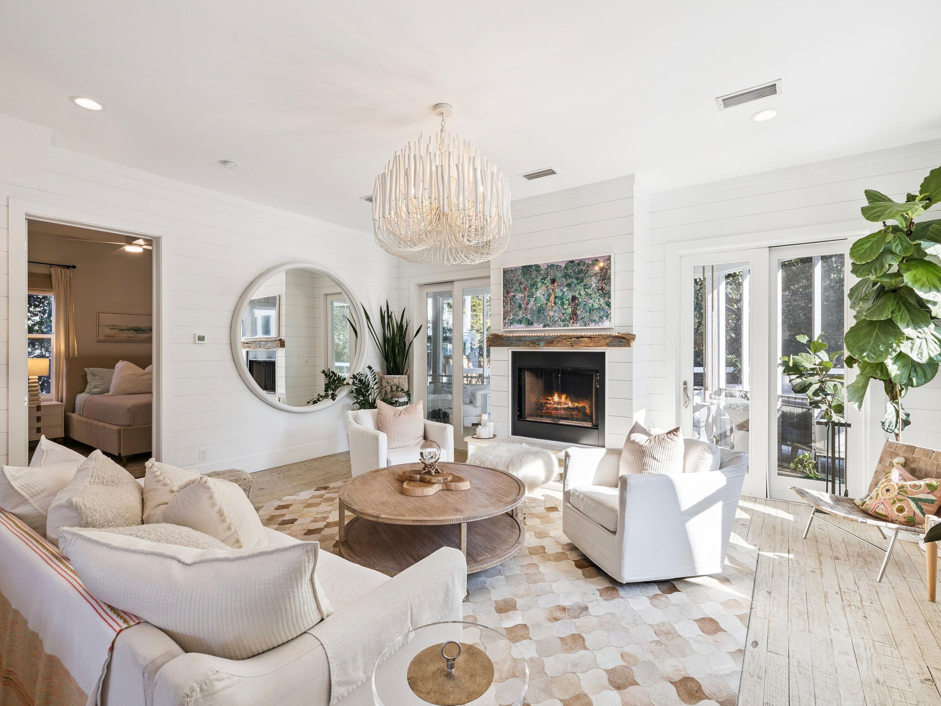 SEAGROVE VILLAGE 7TH ADD - Residential