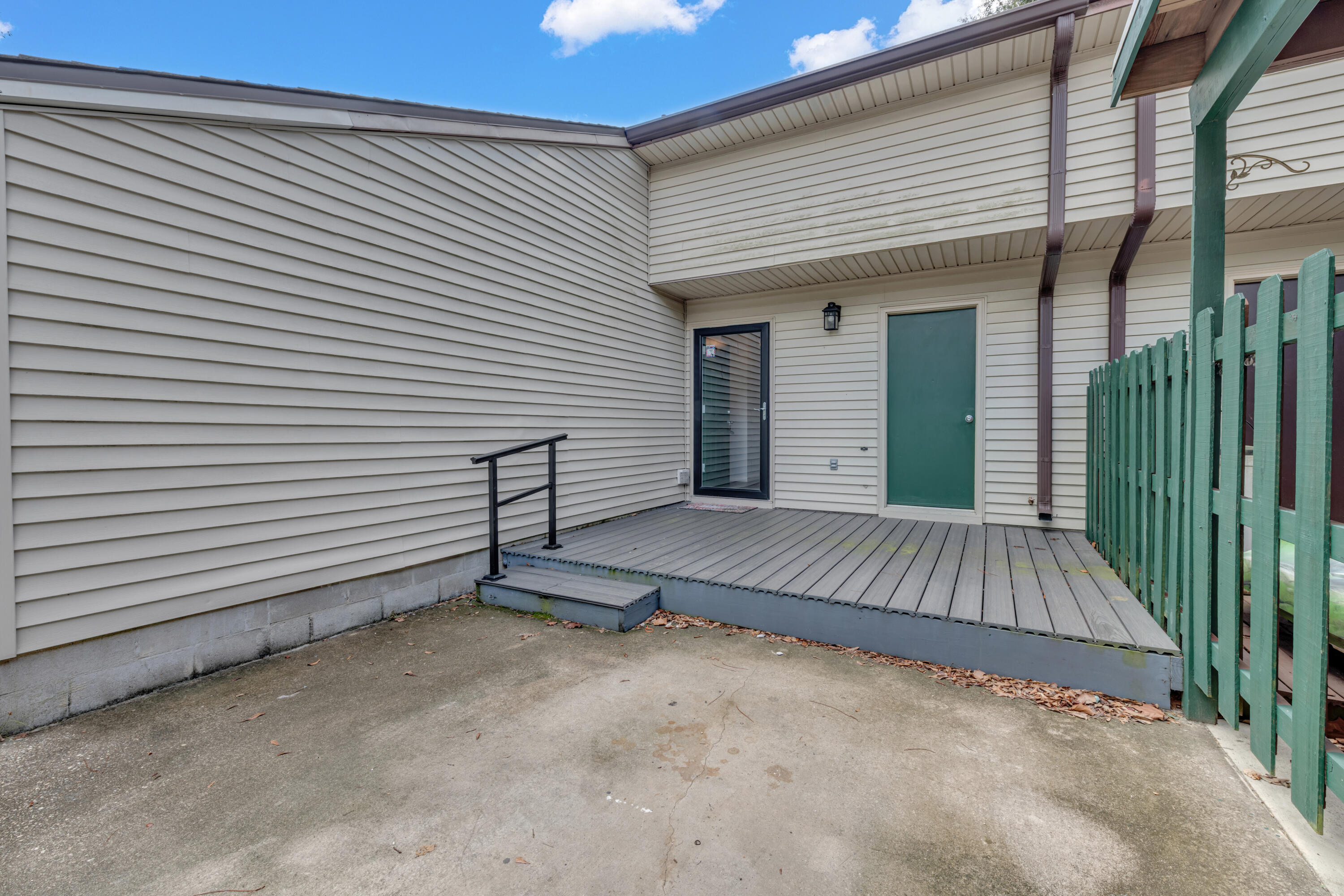 4256 Lovering Court