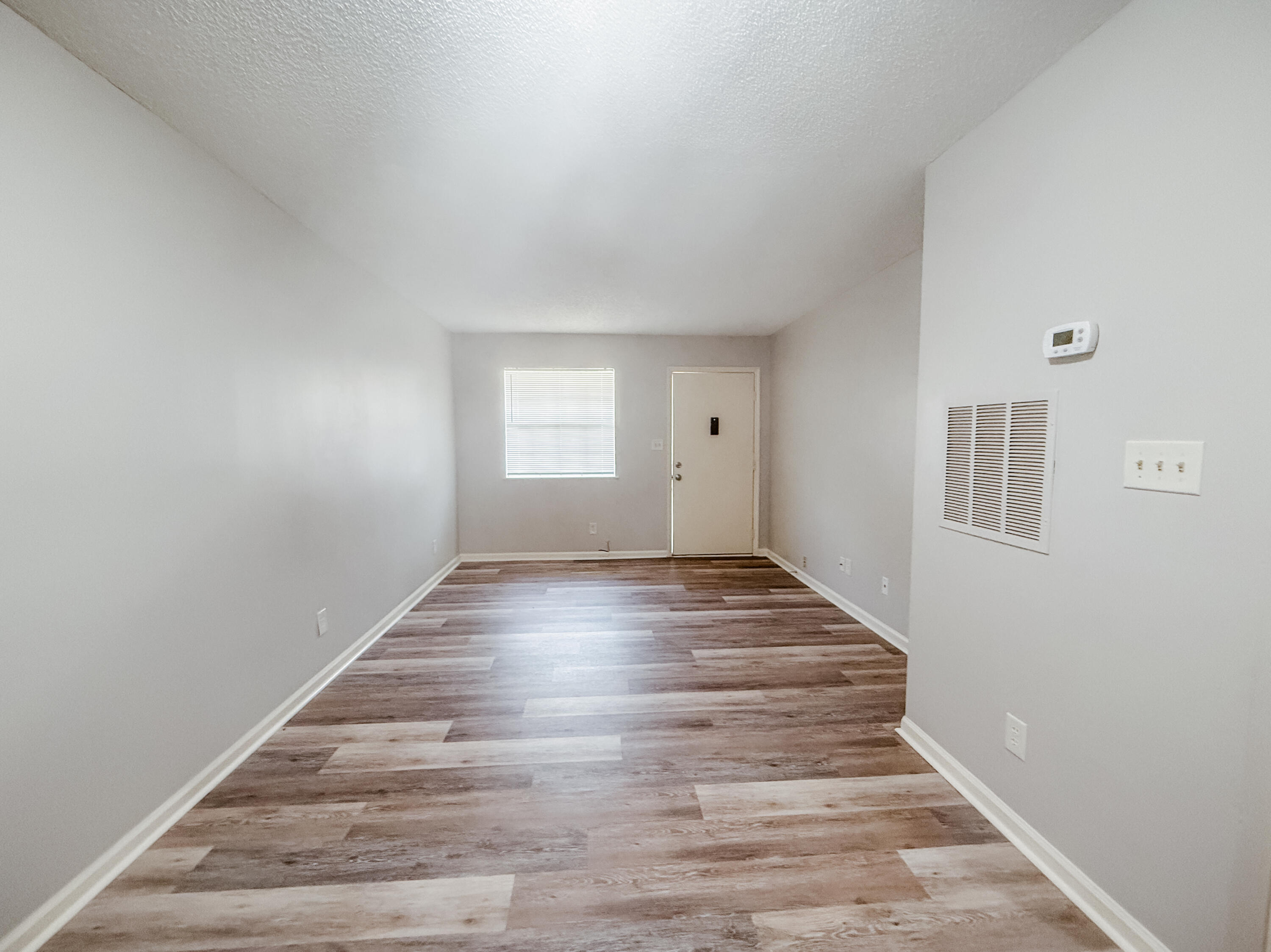 DEER RUN - Residential Lease