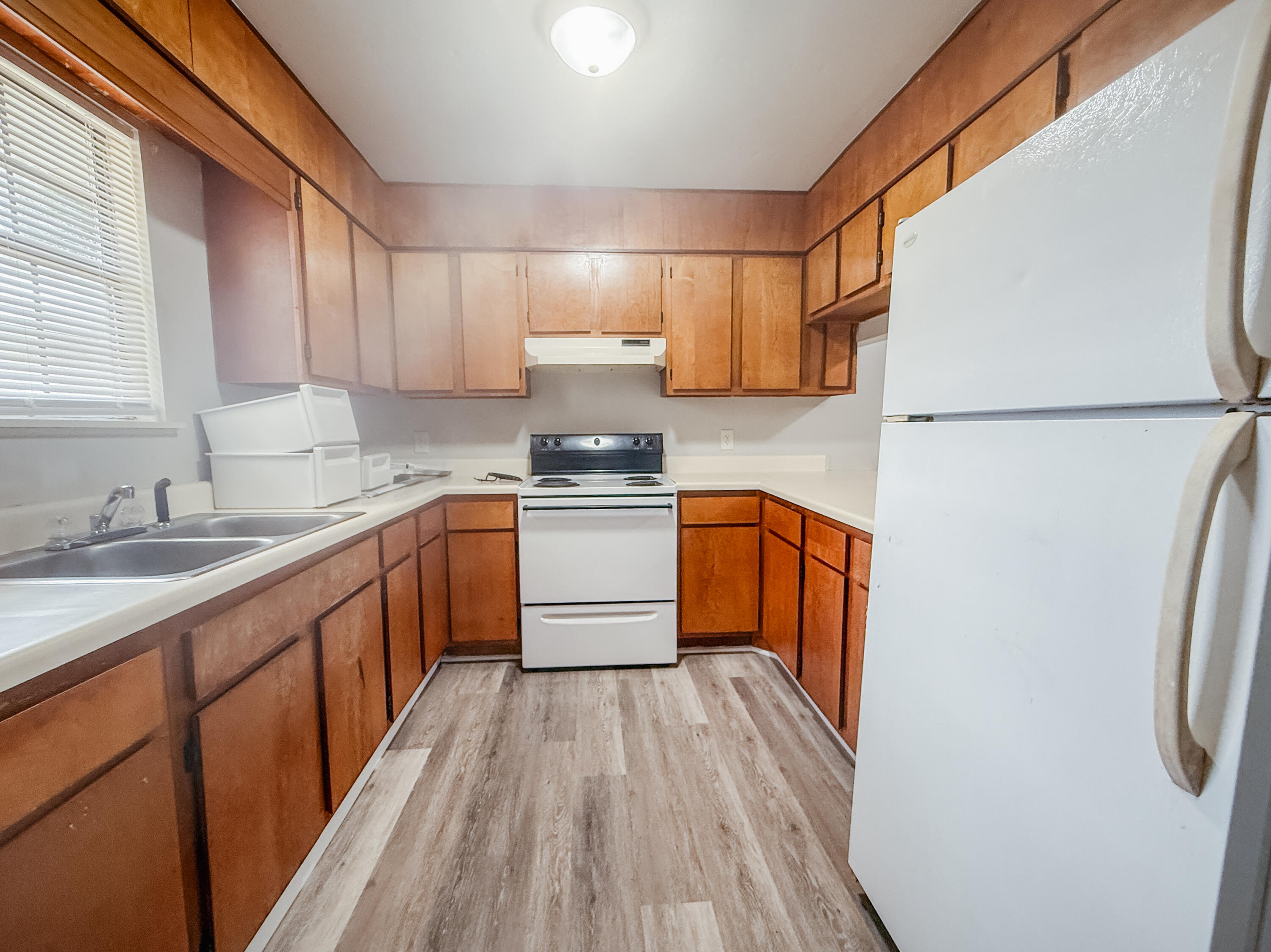 DEER RUN - Residential Lease