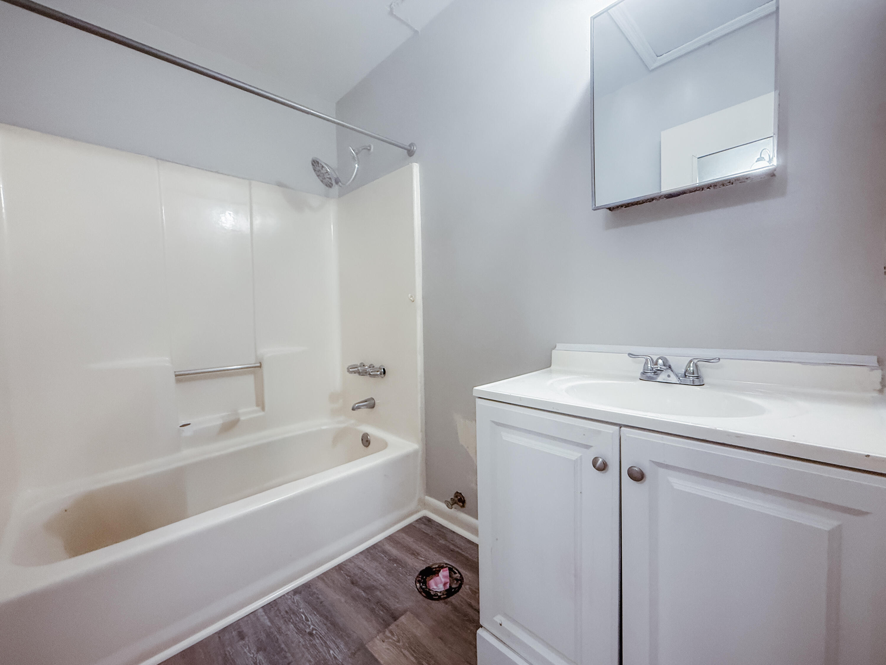 DEER RUN - Residential Lease