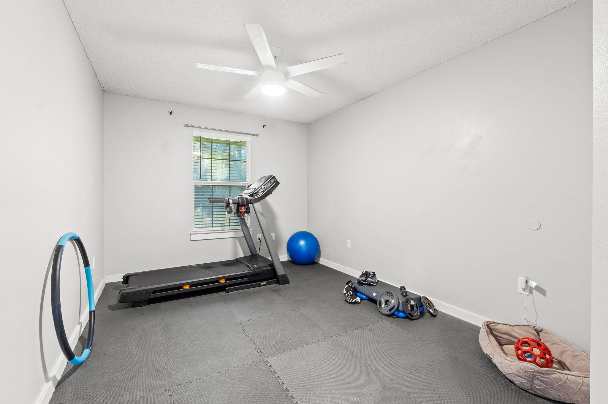 HIDDEN PINES S/D - Residential