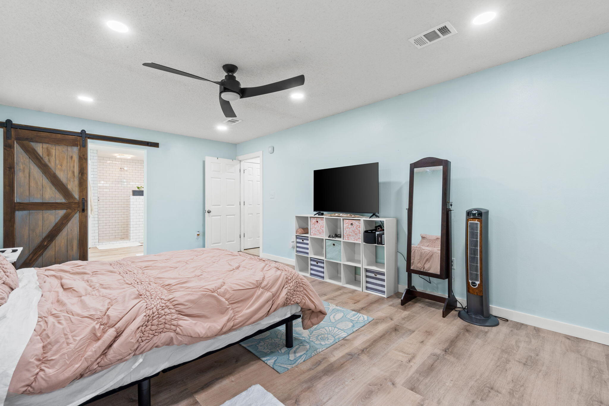 HIDDEN PINES S/D - Residential