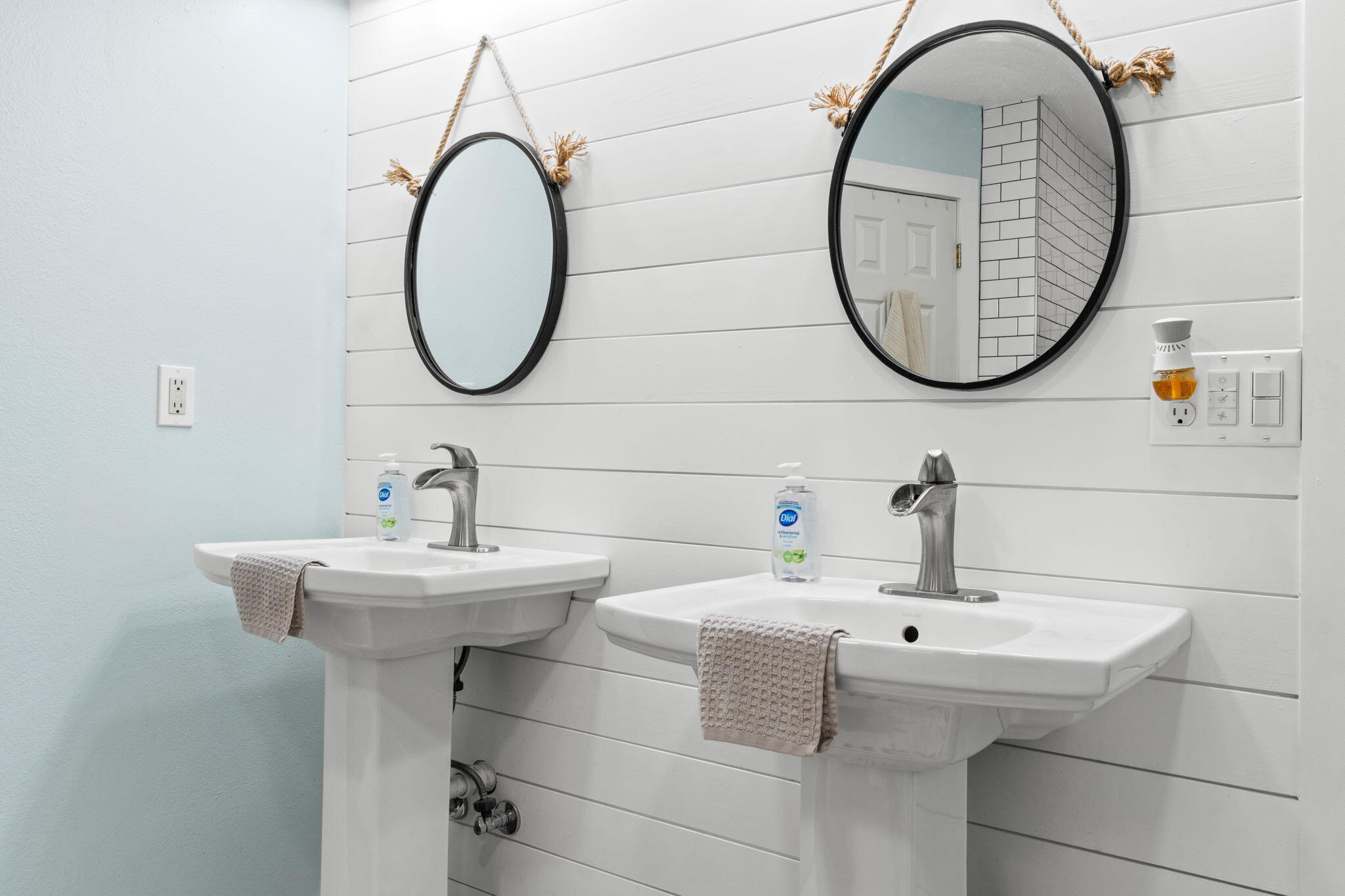 HIDDEN PINES S/D - Residential