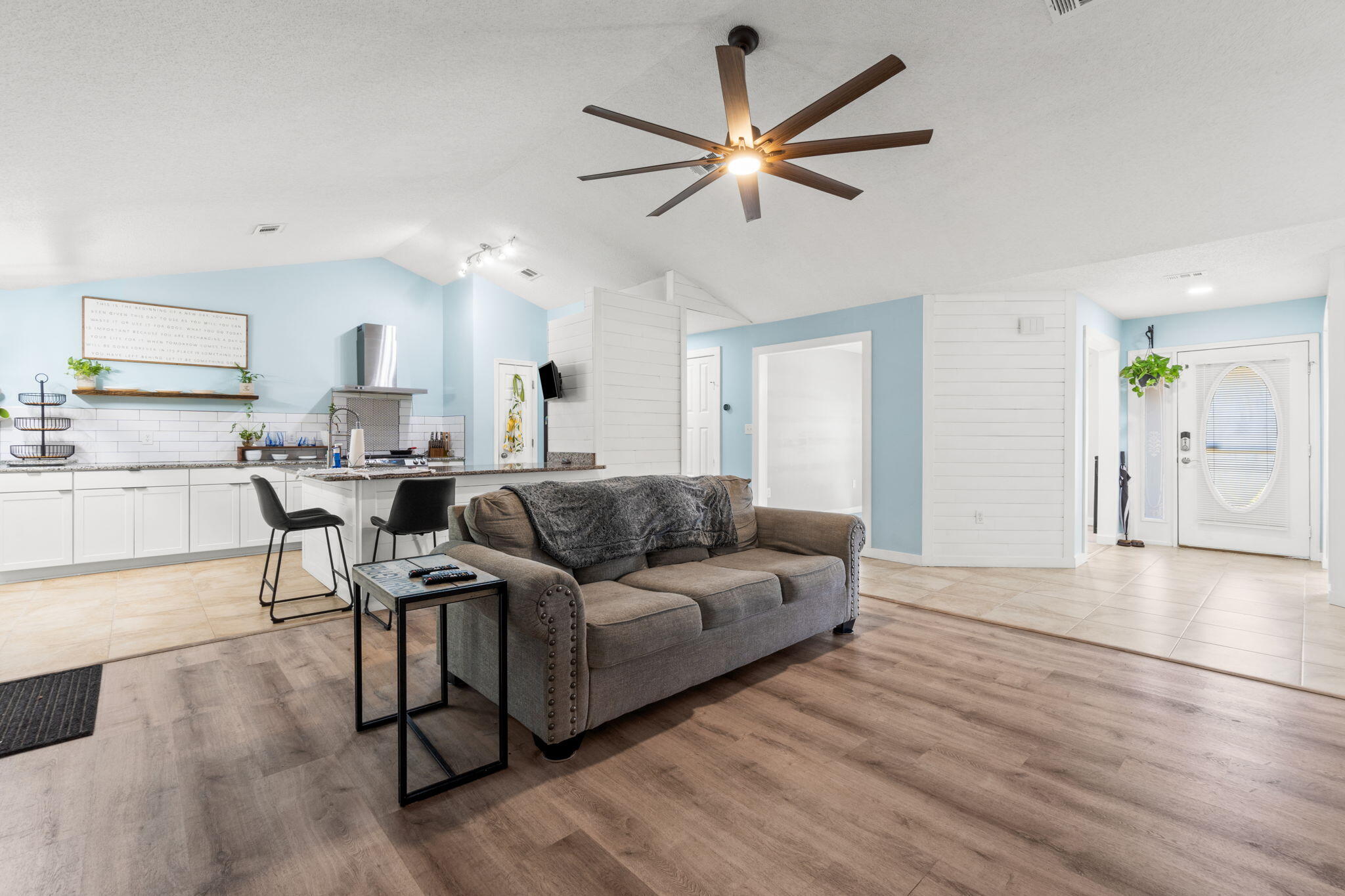 HIDDEN PINES S/D - Residential